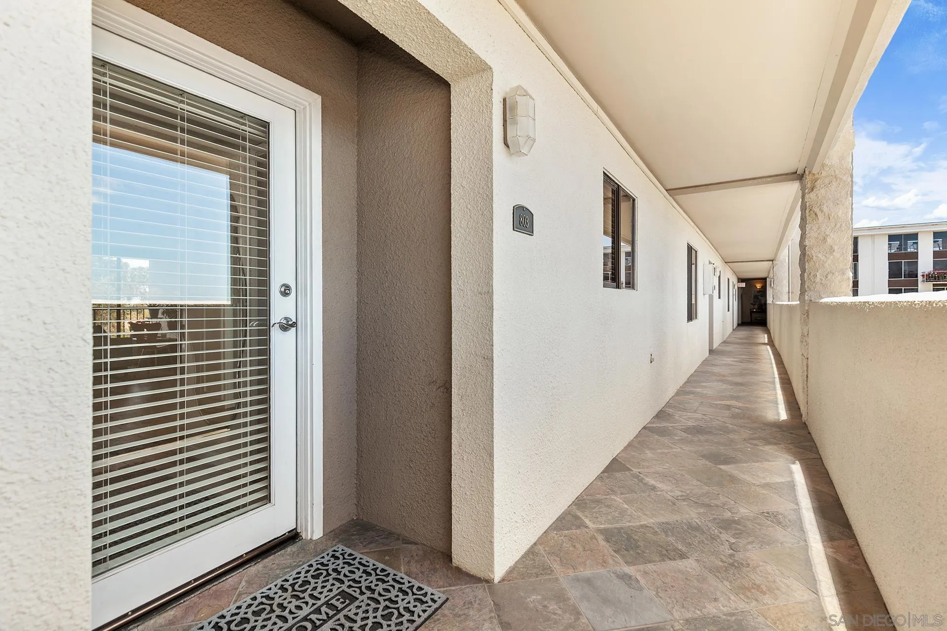 Photo #3: 240008944 Listing 