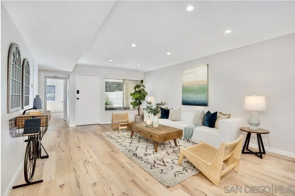 Photo #6: 240009041 Listing 