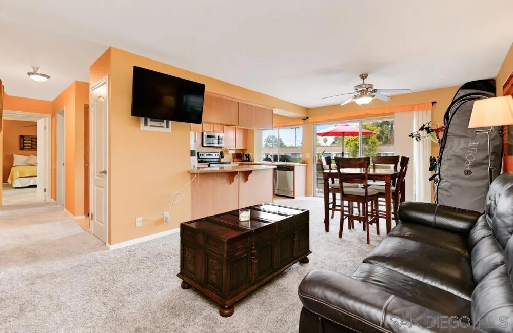 Photo #2: 240009055 Listing 
