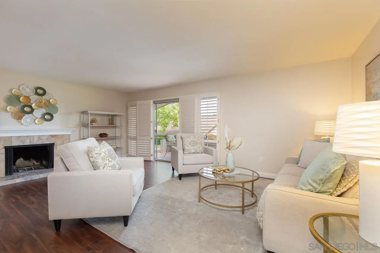 Photo #2: 240009063 Listing 
