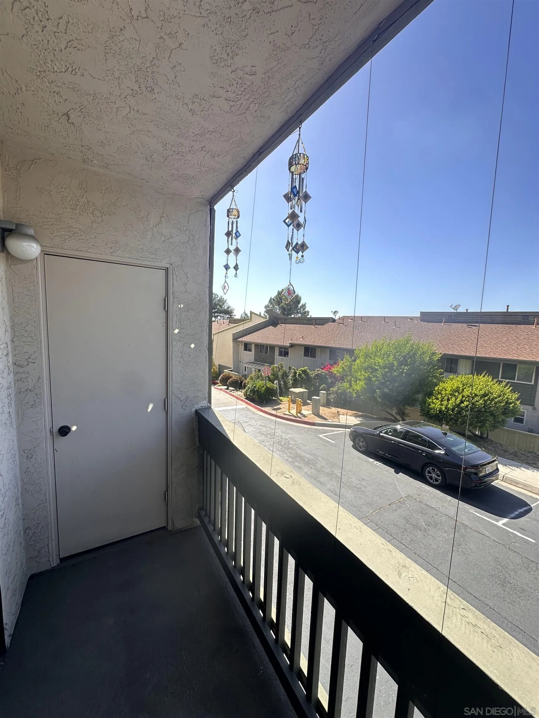 Photo #3: 240009256 Listing 