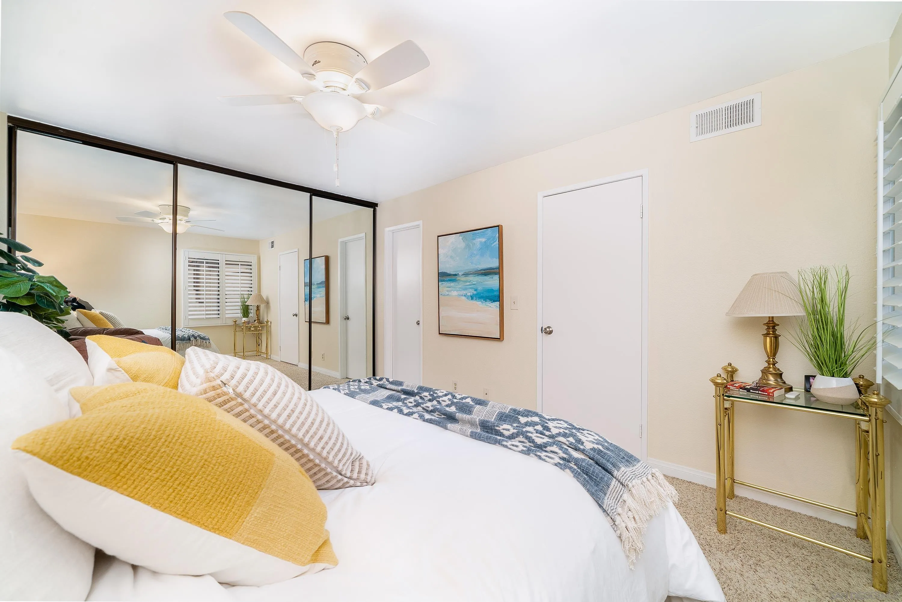 Photo #5: 240009321 Listing 