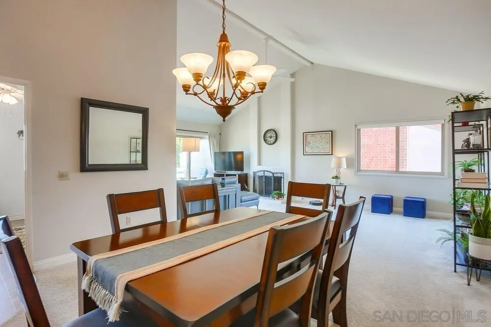 Photo #6: 240009437 Listing 