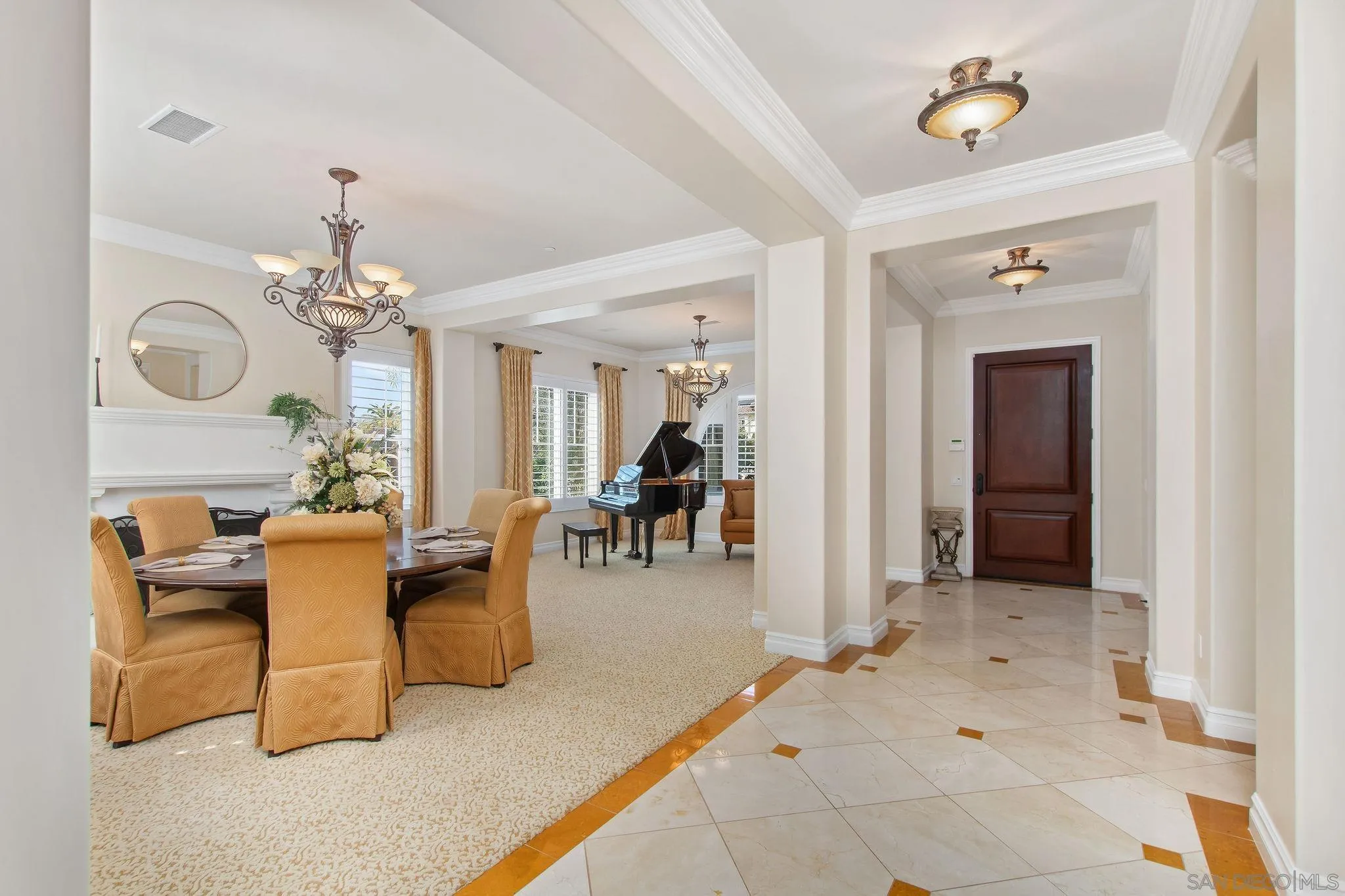 https://cdn.realtyfeed.com/cdn/127/240009925/142271c073ac9cae44e3b256e273dc10.webp