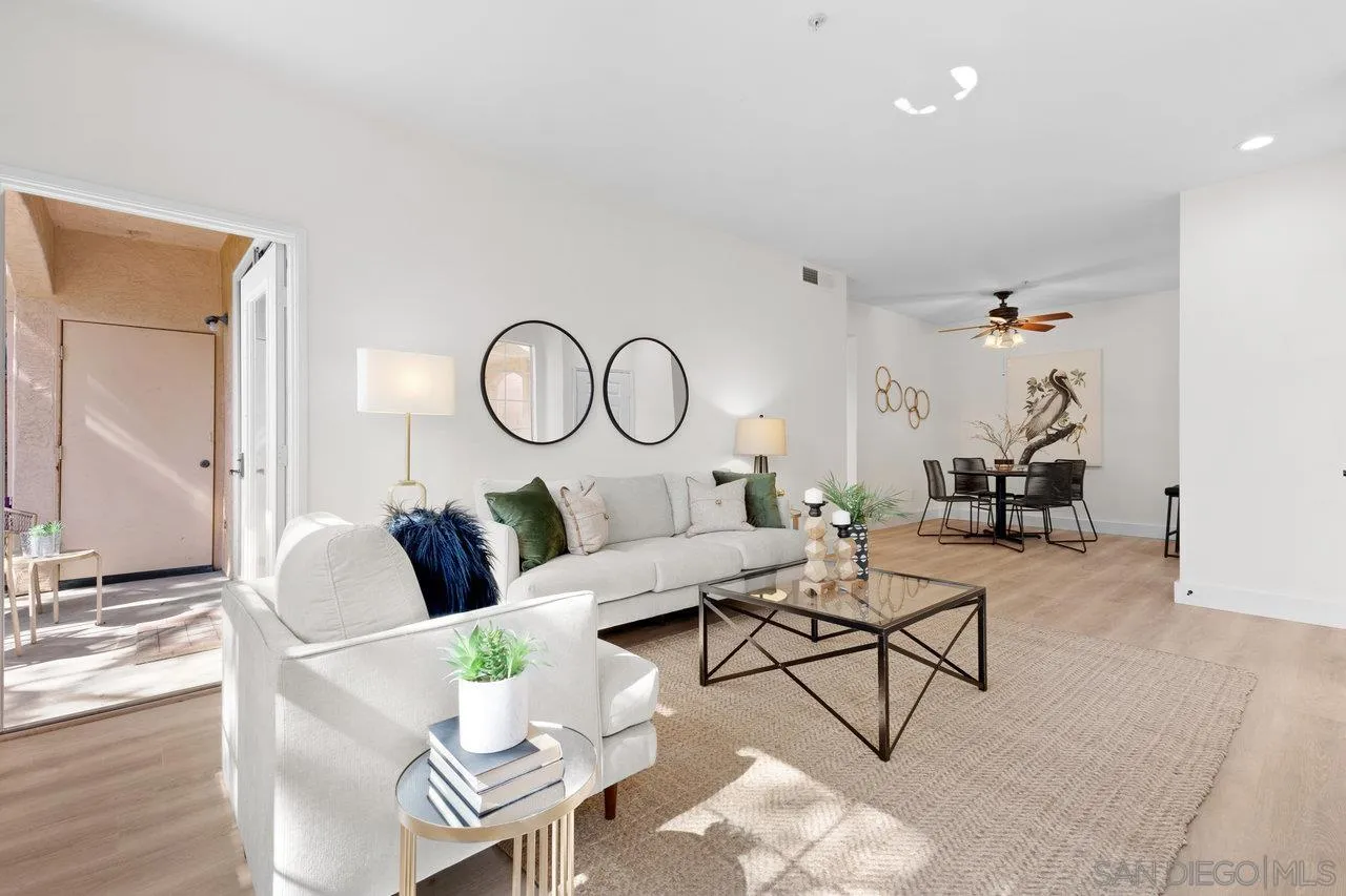 Photo #6: 240009936 Listing 