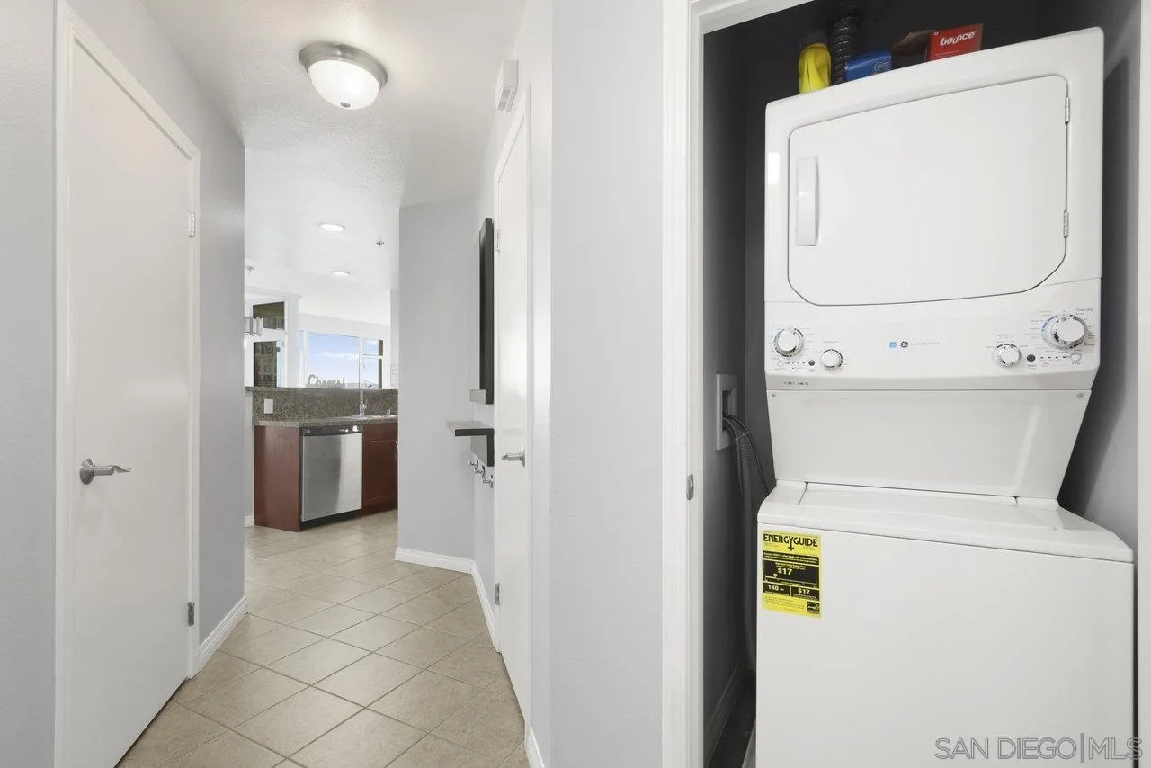 Photo #4: 240009938 Listing 