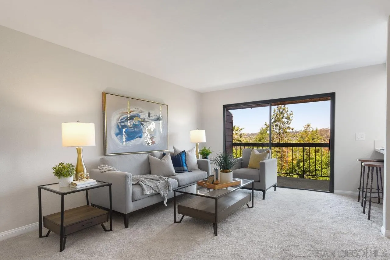 Photo #3: 240010057 Listing 