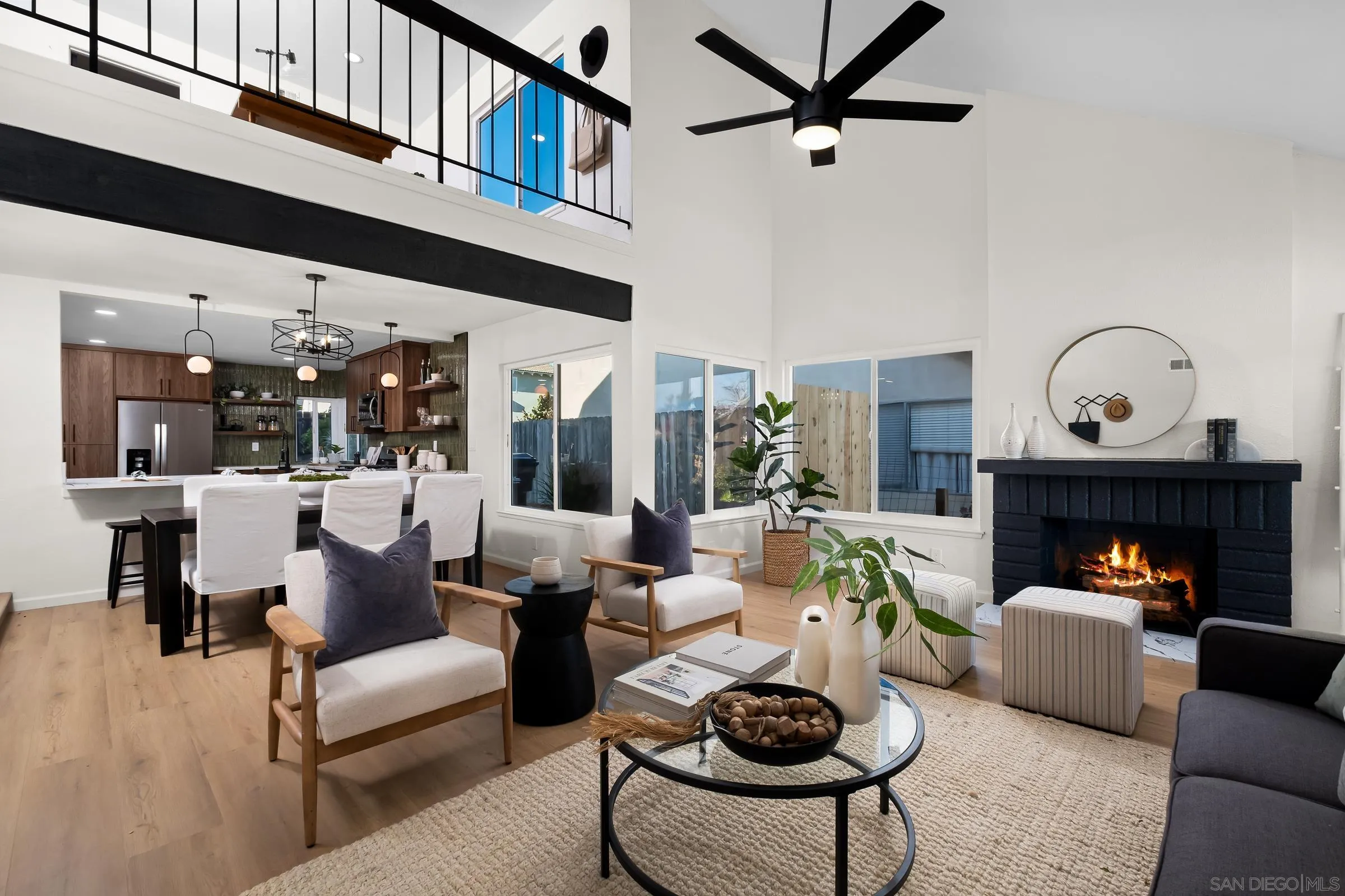 https://cdn.realtyfeed.com/cdn/127/240010192/75dce209a731dd2260191d843a196495.webp