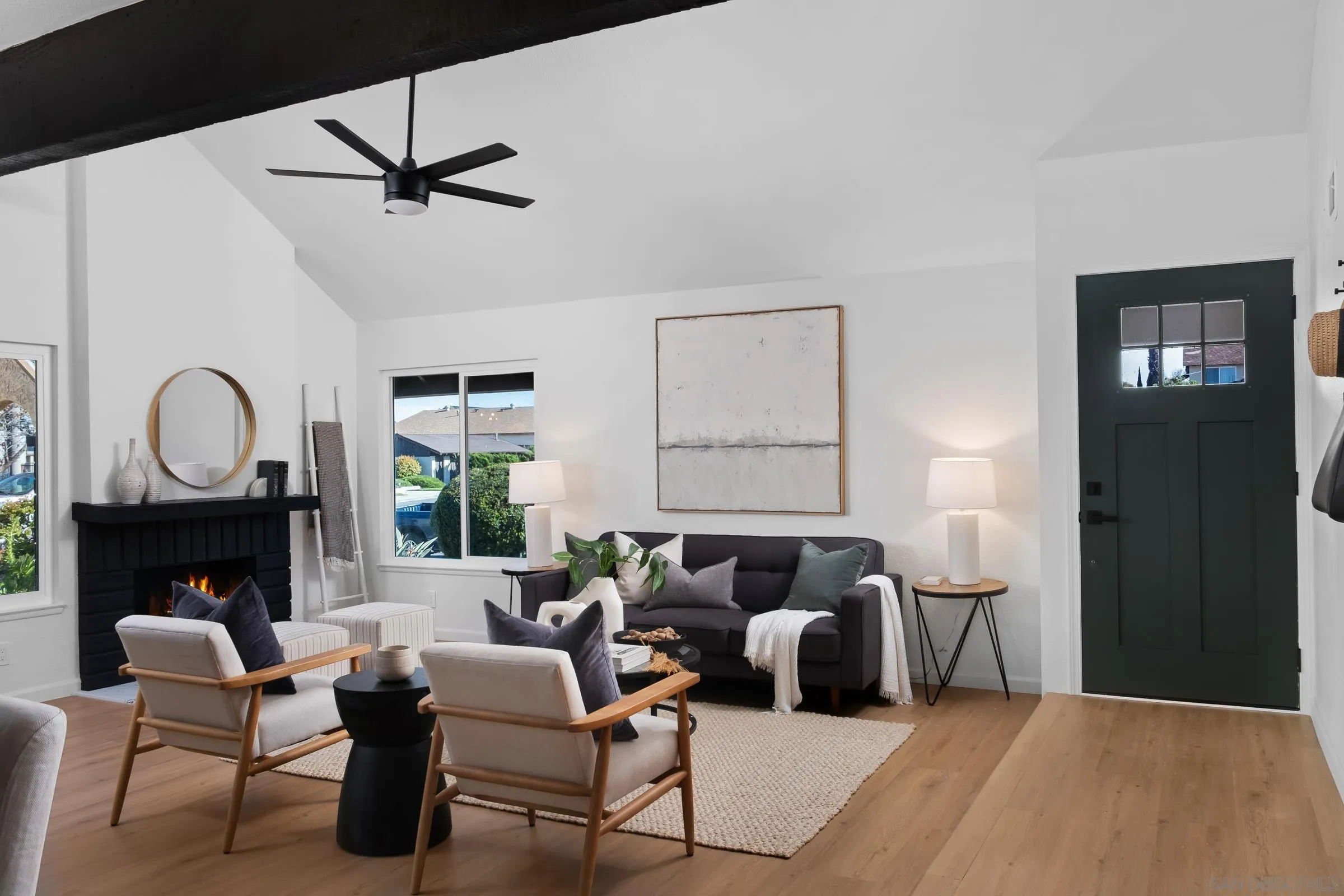 https://cdn.realtyfeed.com/cdn/127/240010192/d7879a59381d0ee7390662a2464a13bc.webp