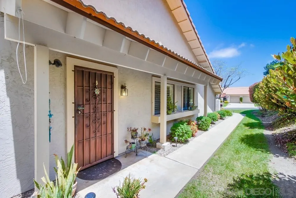 Photo #6: 240010520 Listing 