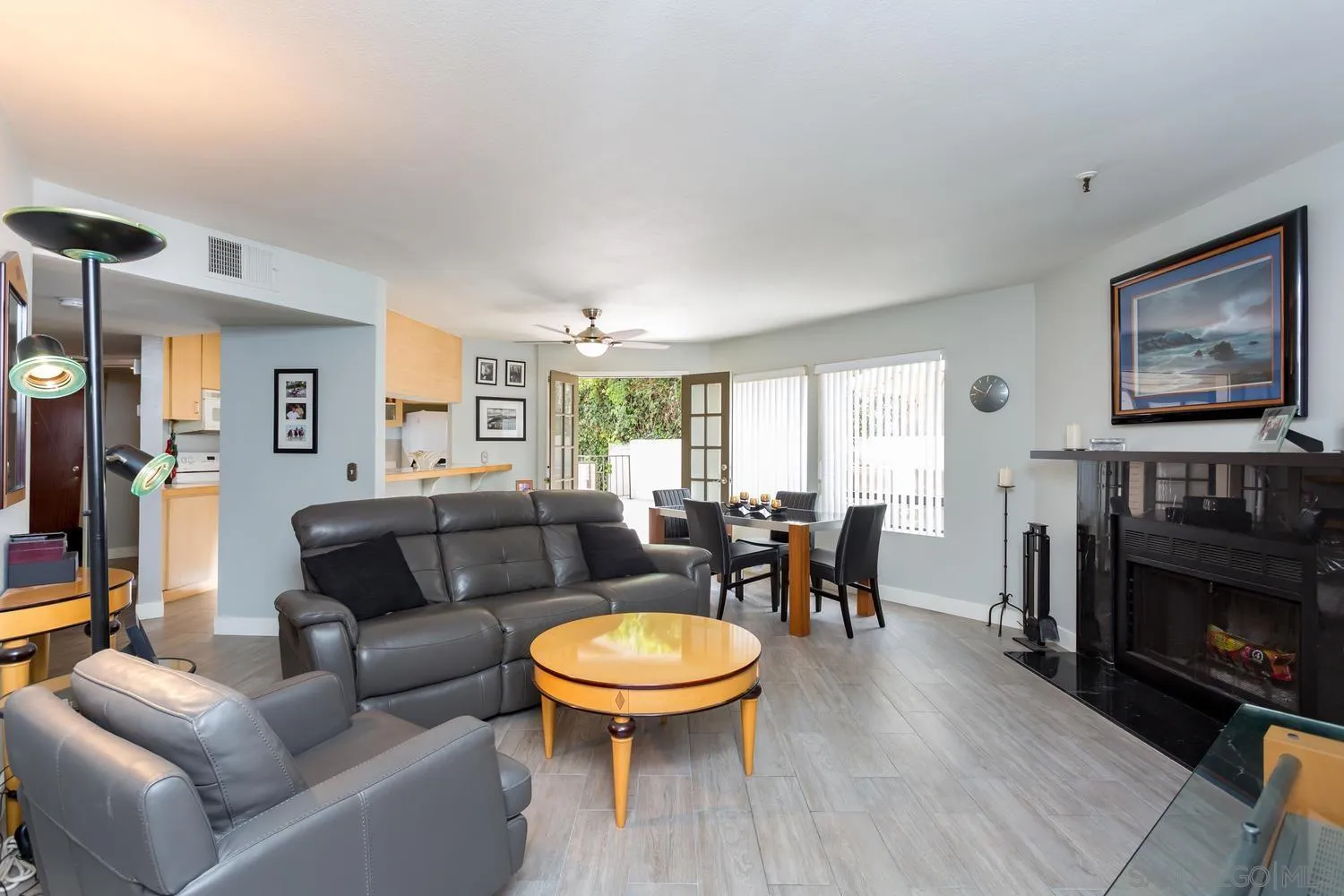 Photo #4: 240010855 Listing 