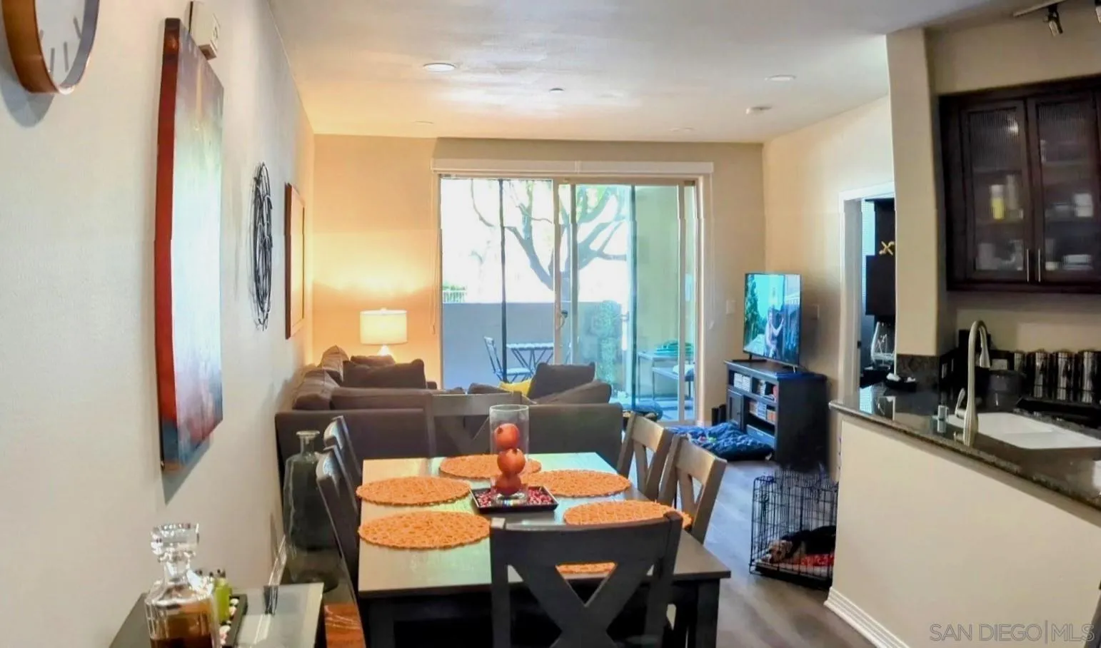 Photo #6: 240010865 Listing 