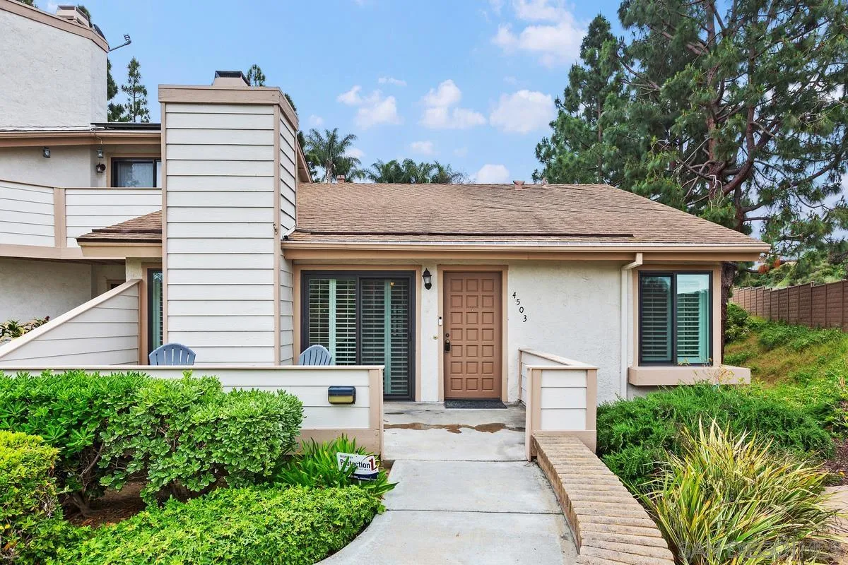 More Details about MLS # 240010974 : 4503 CHATEAU DR