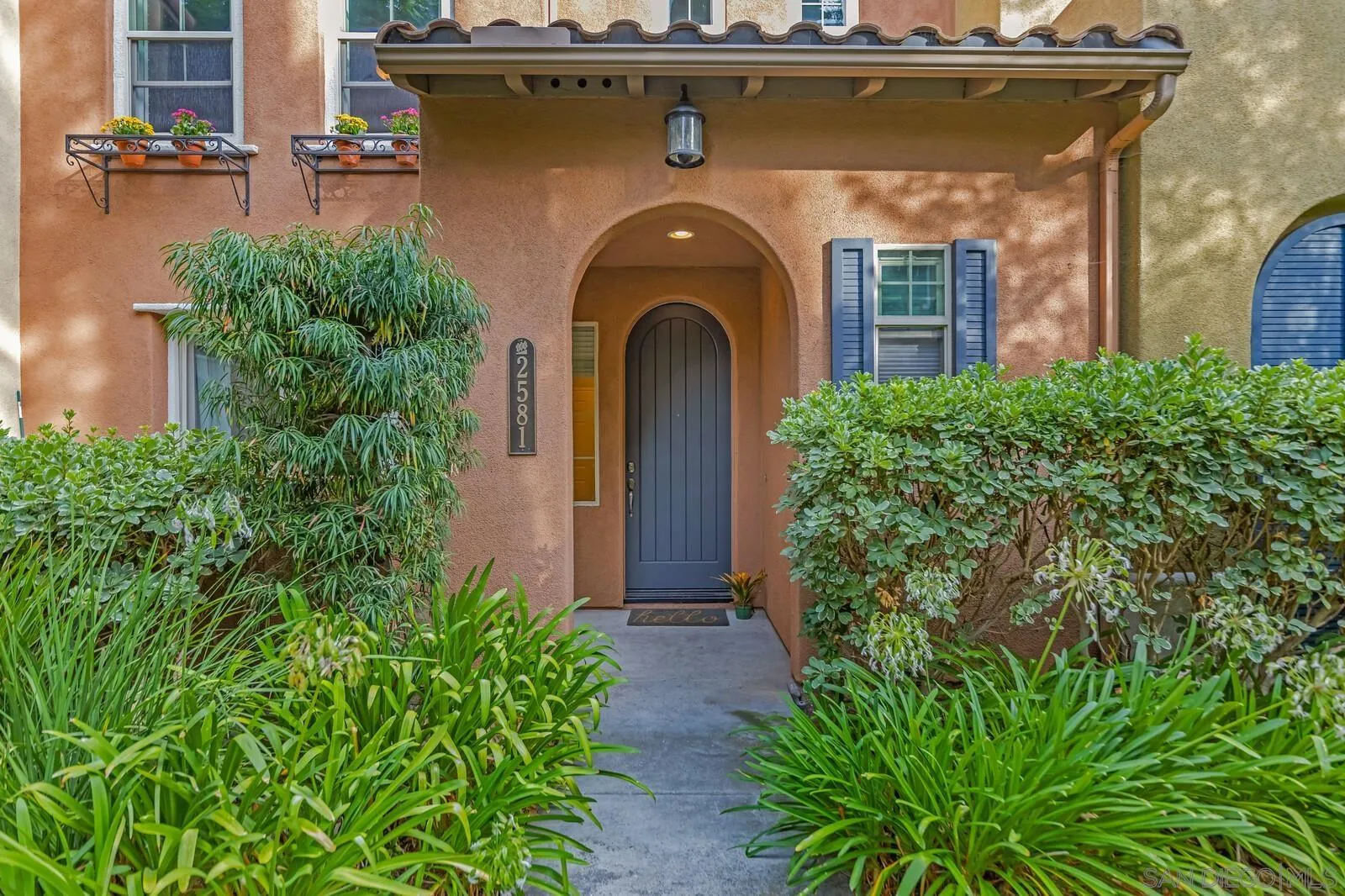 Photo #3: 240011074 Listing 