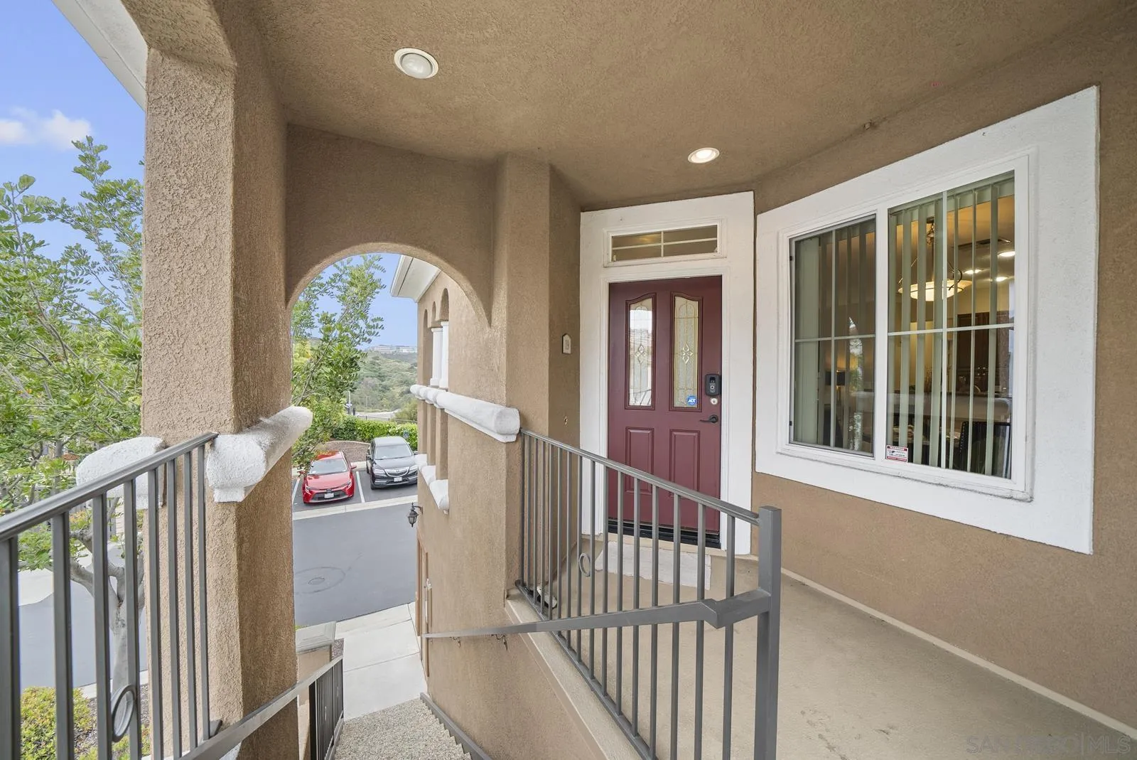https://cdn.realtyfeed.com/cdn/127/240011139/c9b51bdb8cb383e1d94105631105d589.webp