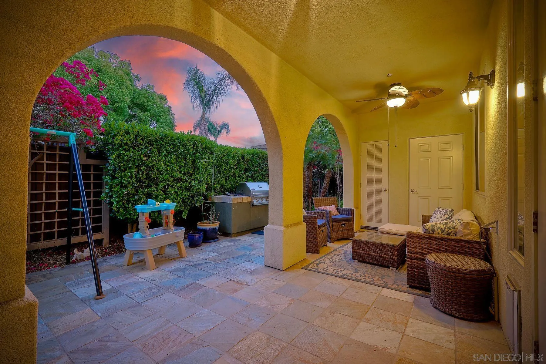 Photo #4: 240011193 Listing 