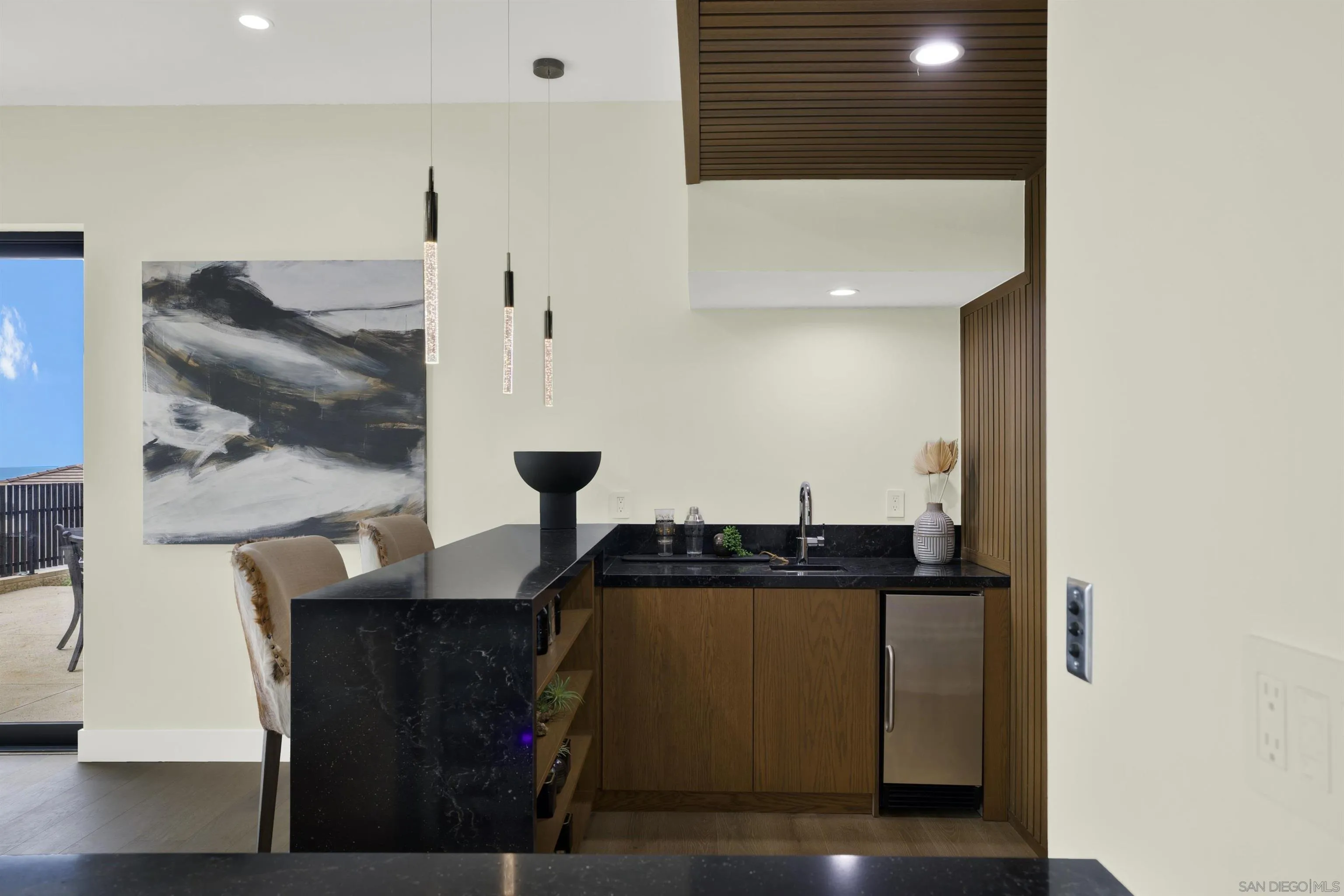 https://cdn.realtyfeed.com/cdn/127/240011207/18d64fe83e0b332a9f499a13355a12a1.webp