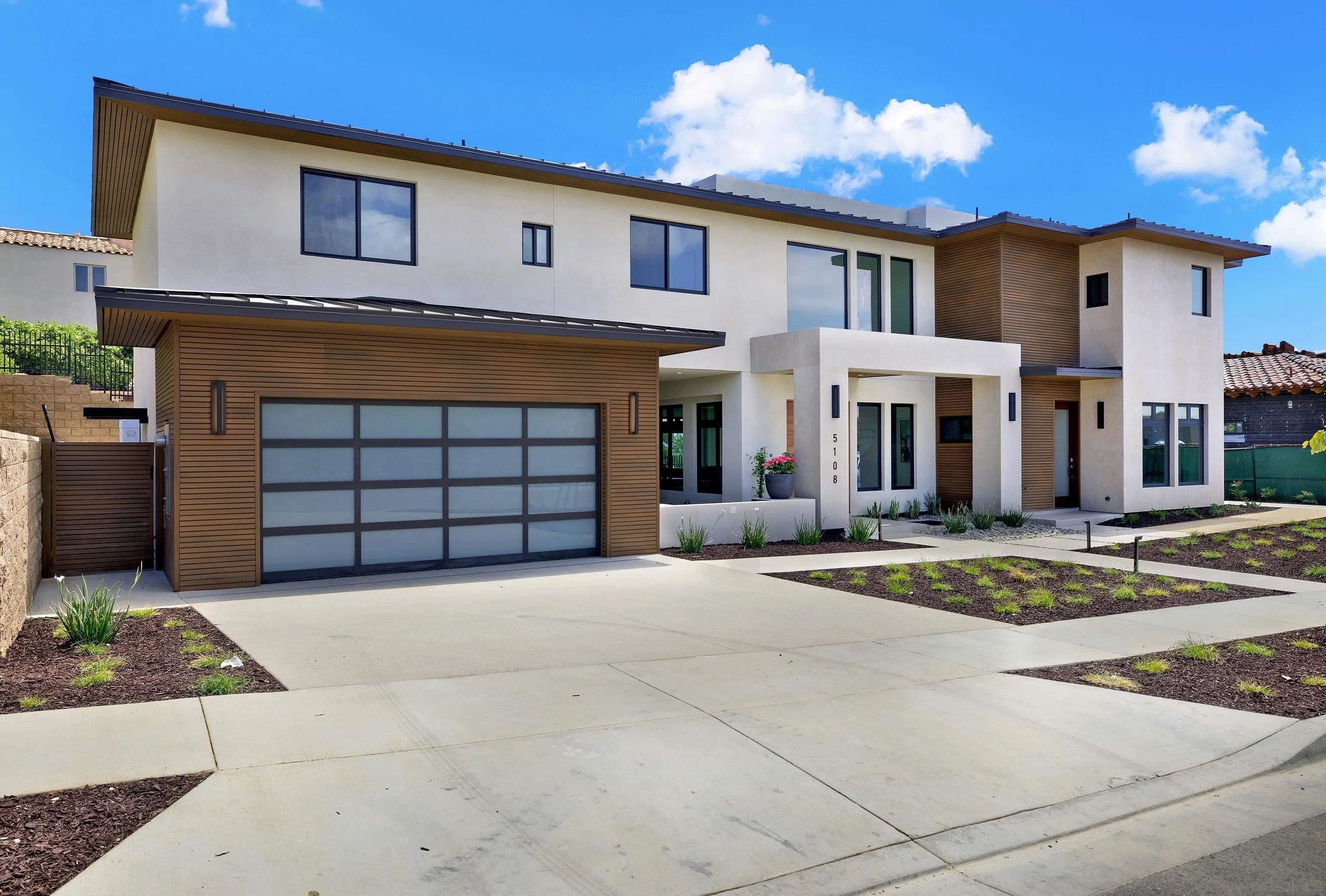 https://cdn.realtyfeed.com/cdn/127/240011207/52394bfe9f83719aa8cac7e060ba8756.webp
