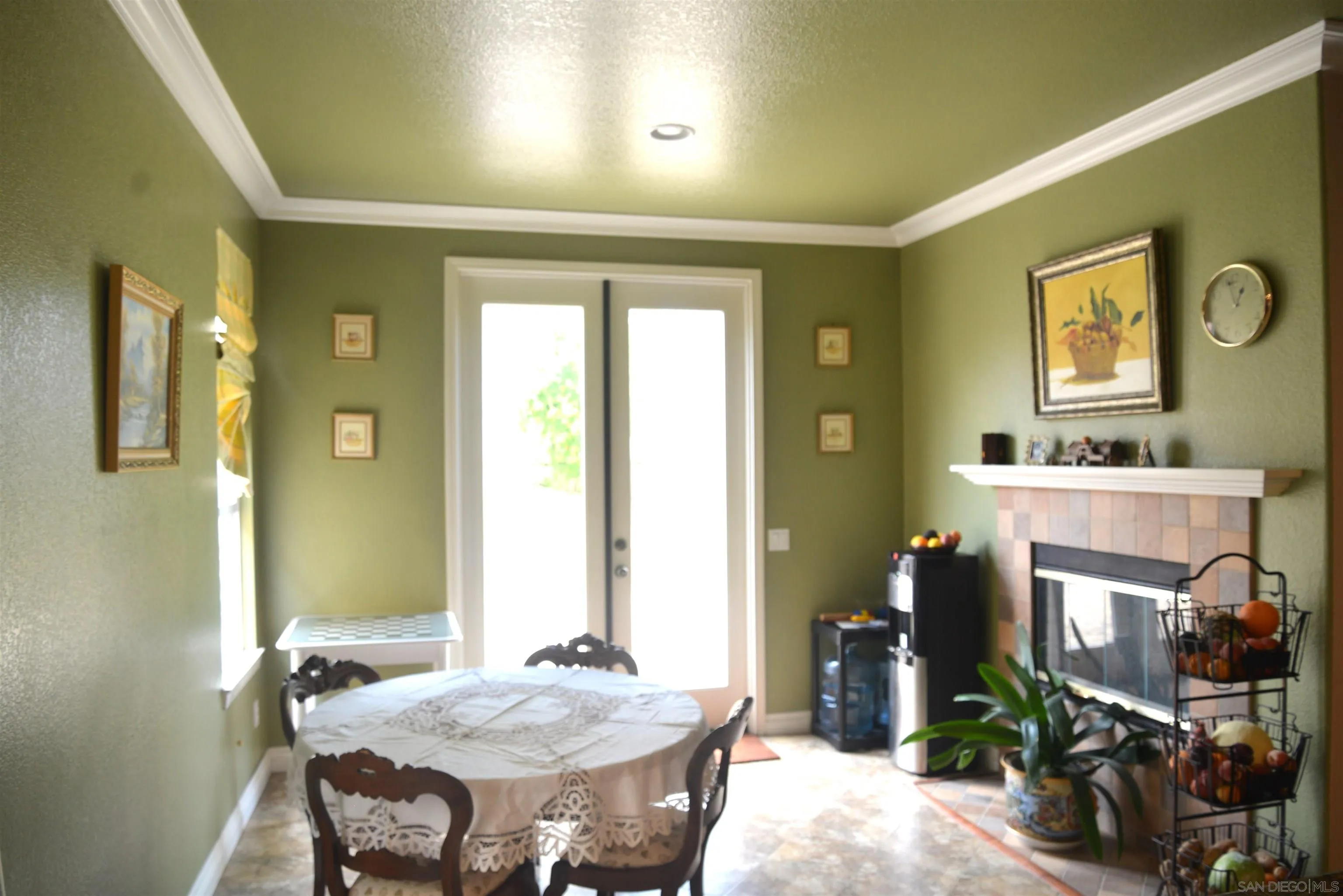https://cdn.realtyfeed.com/cdn/127/240011417/6999ae04e715bcb13708858344d08f6e.webp