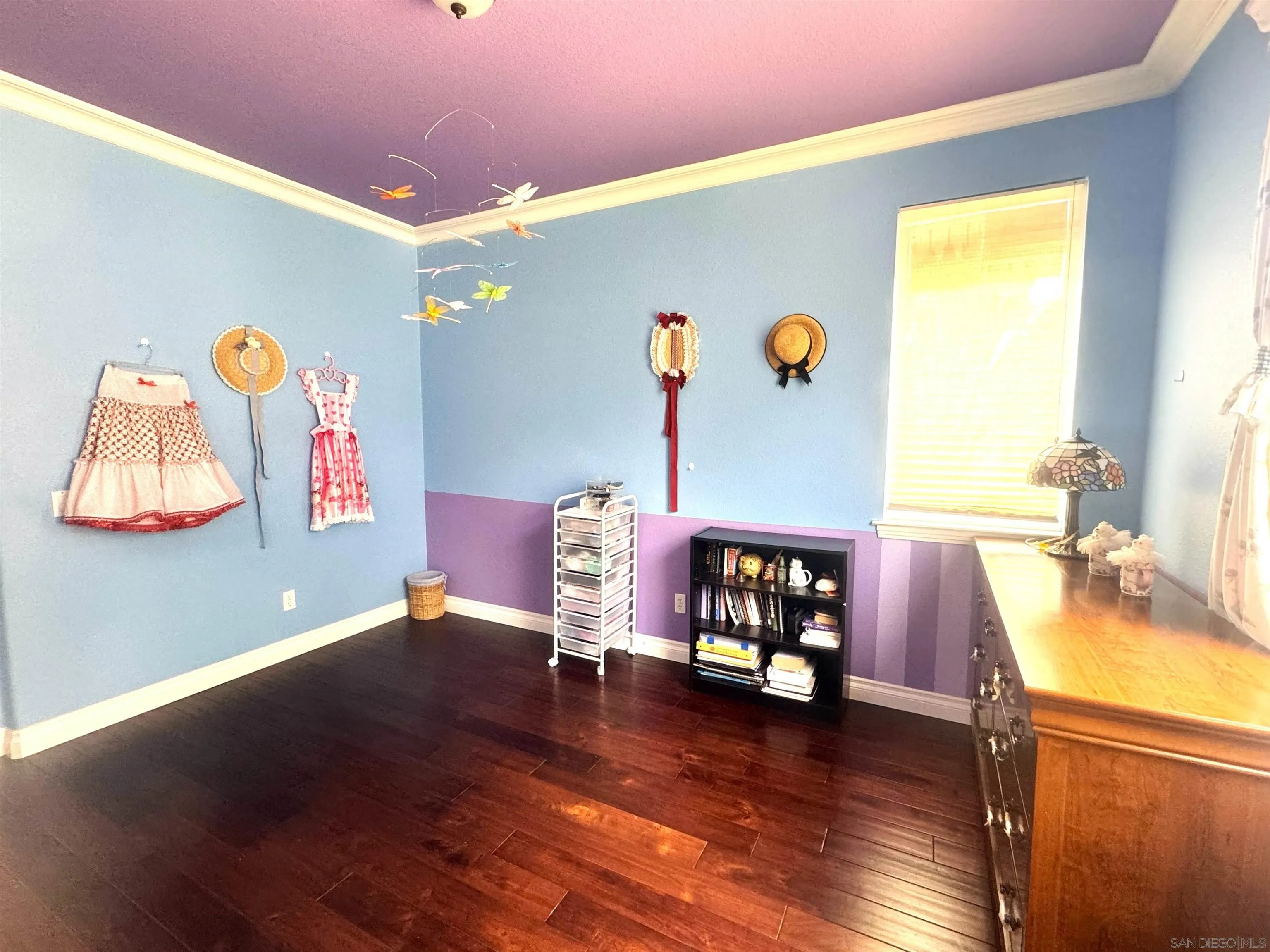 https://cdn.realtyfeed.com/cdn/127/240011417/e986c341cfe883d04b9d8249a7b7f605.webp