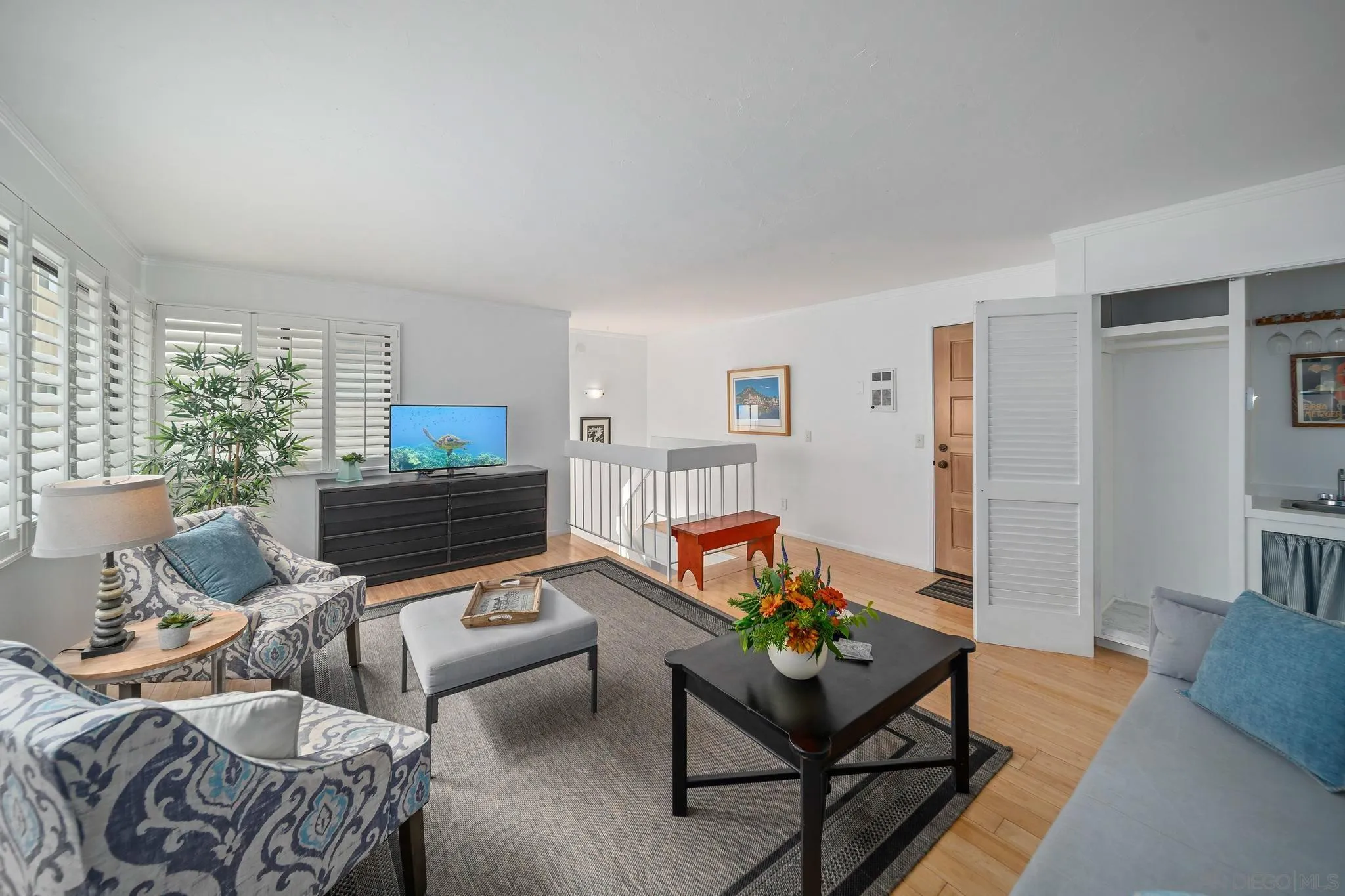 Photo #6: 240011742 Listing 