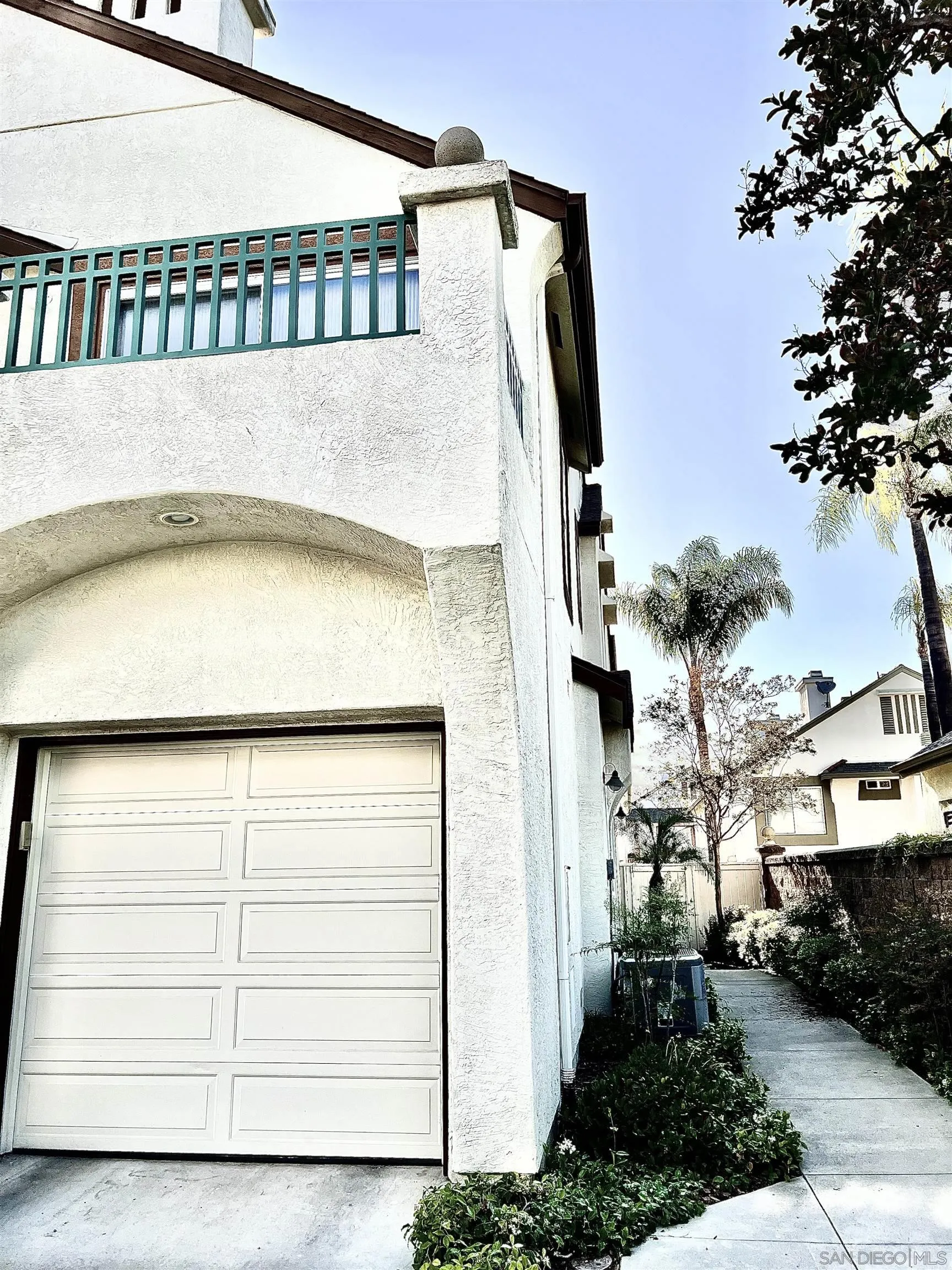 https://cdn.realtyfeed.com/cdn/127/240011757/59e21a7374f6fad36bfe759703575fdd.webp
