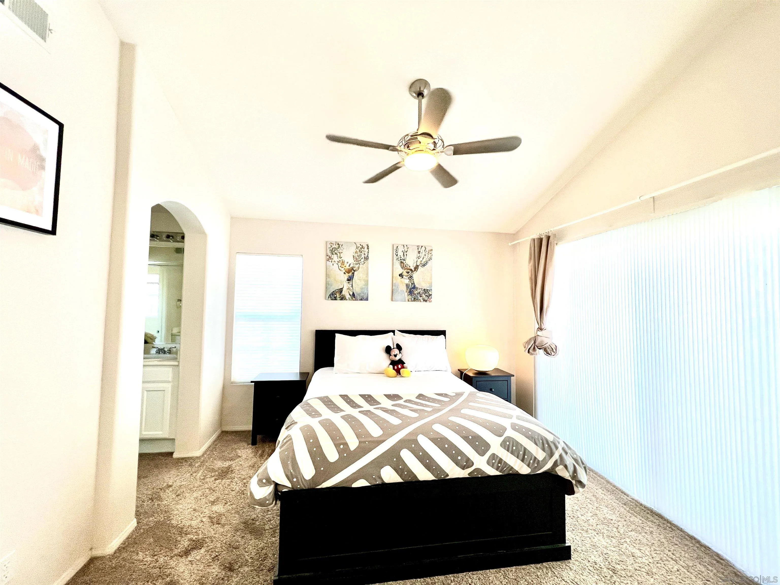 https://cdn.realtyfeed.com/cdn/127/240011757/c975ed107ed28896d7d1860e43c24503.webp