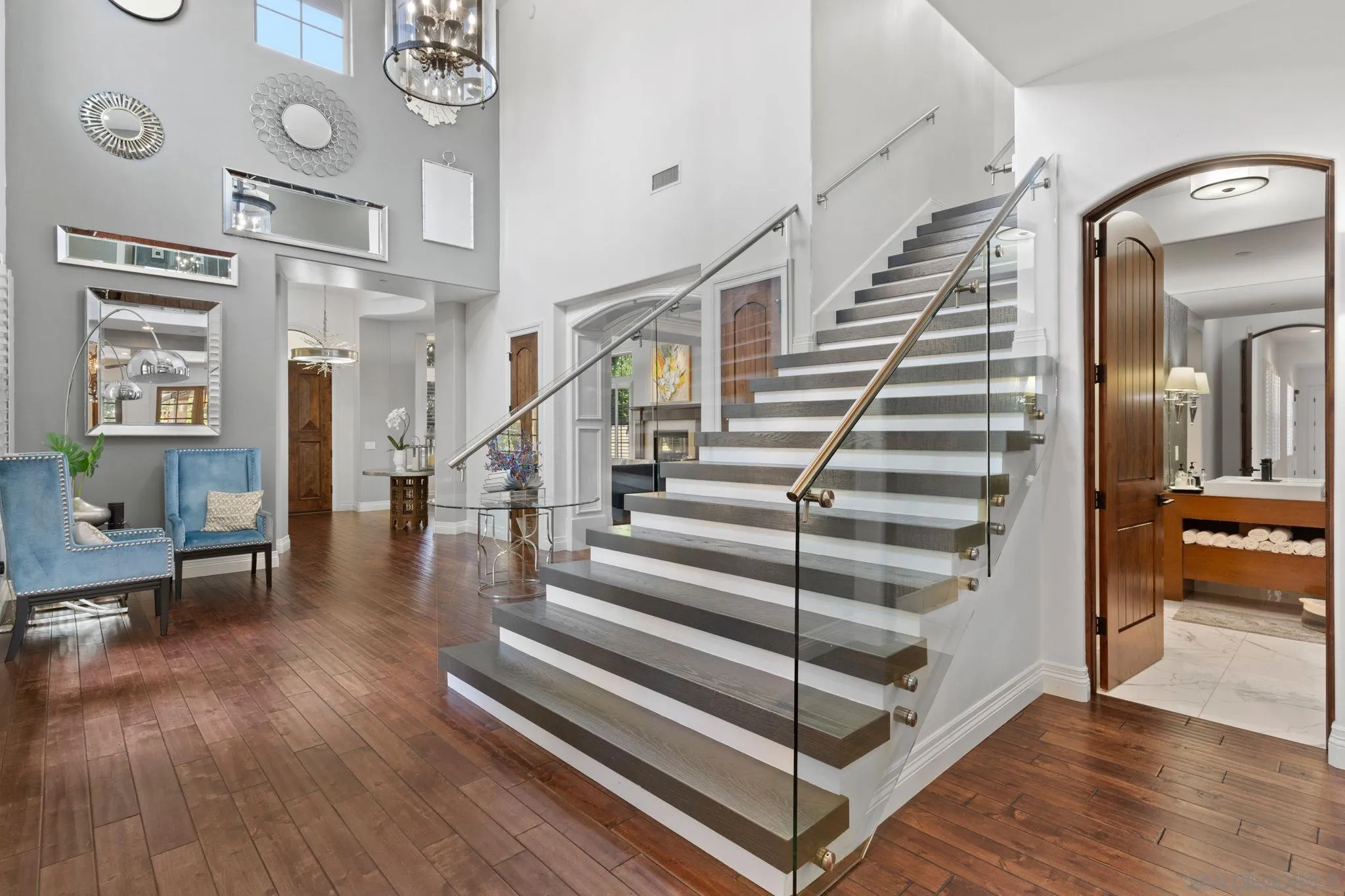https://cdn.realtyfeed.com/cdn/127/240011788/0aec8ab029d1b562682c2d4d17be4bff.webp