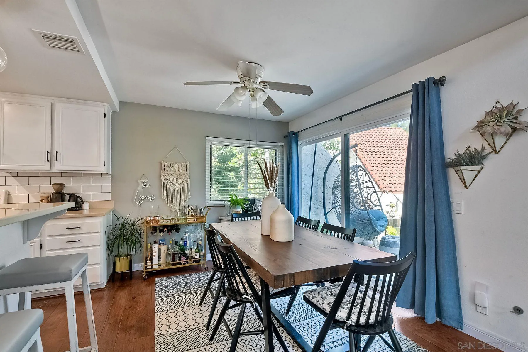 Photo #5: 240011851 Listing 