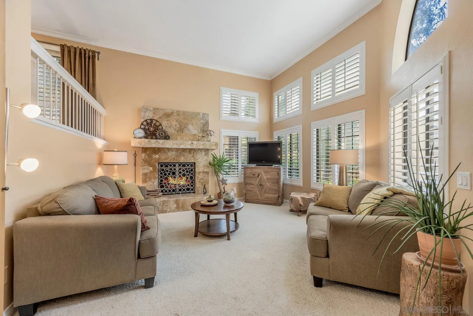 Photo #6: 240011908 Listing 