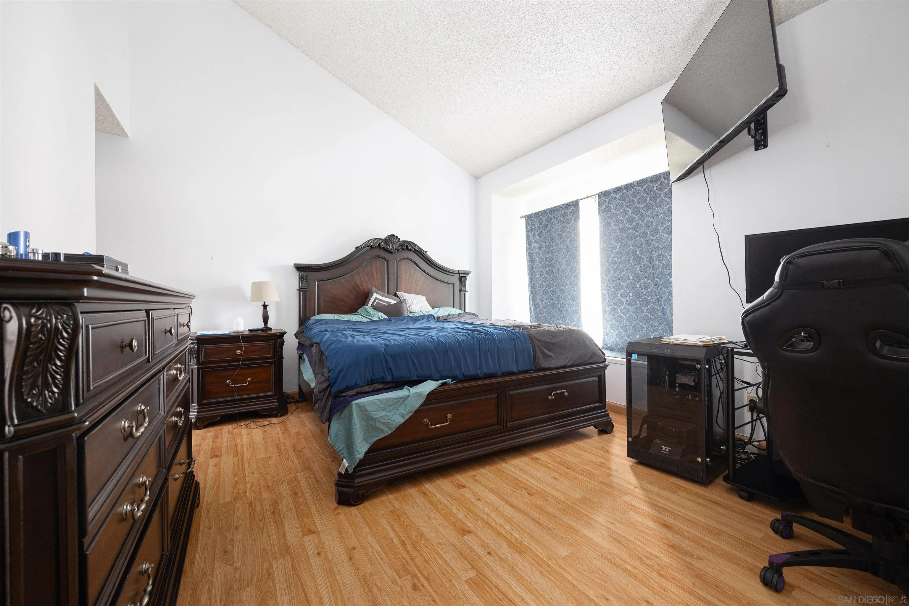 https://cdn.realtyfeed.com/cdn/127/240011942/bafa6049f0c081073b7611a9e11d6fe6.webp
