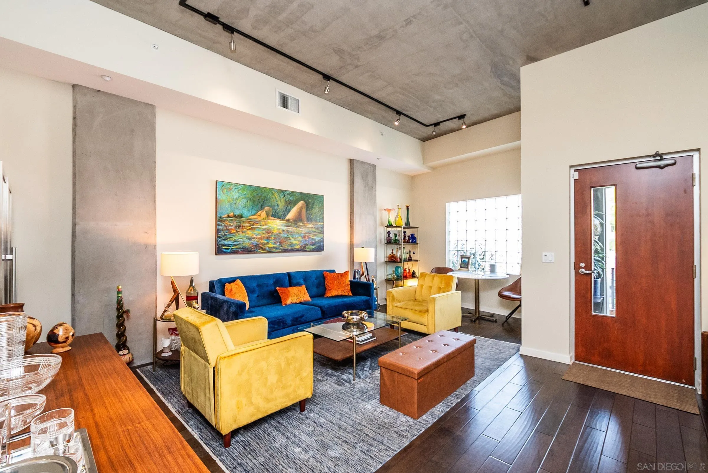 Photo #5: 240012034 Listing 