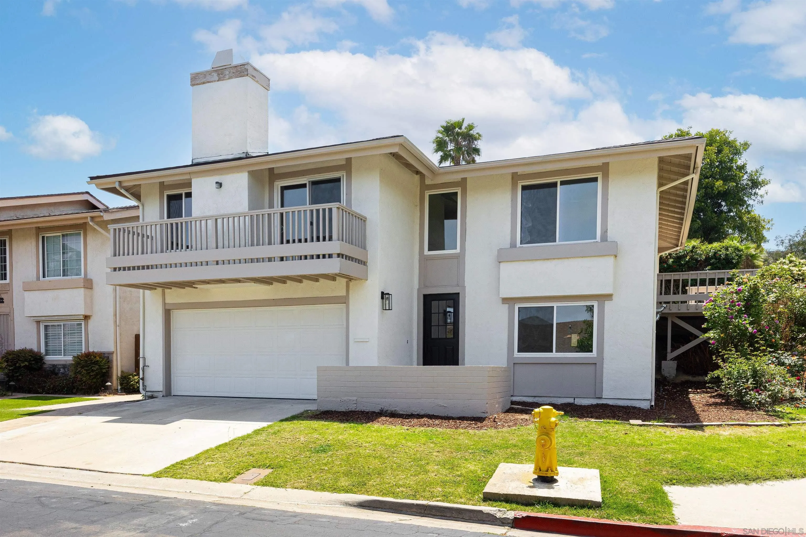 Photo #2: 240012057 Listing 