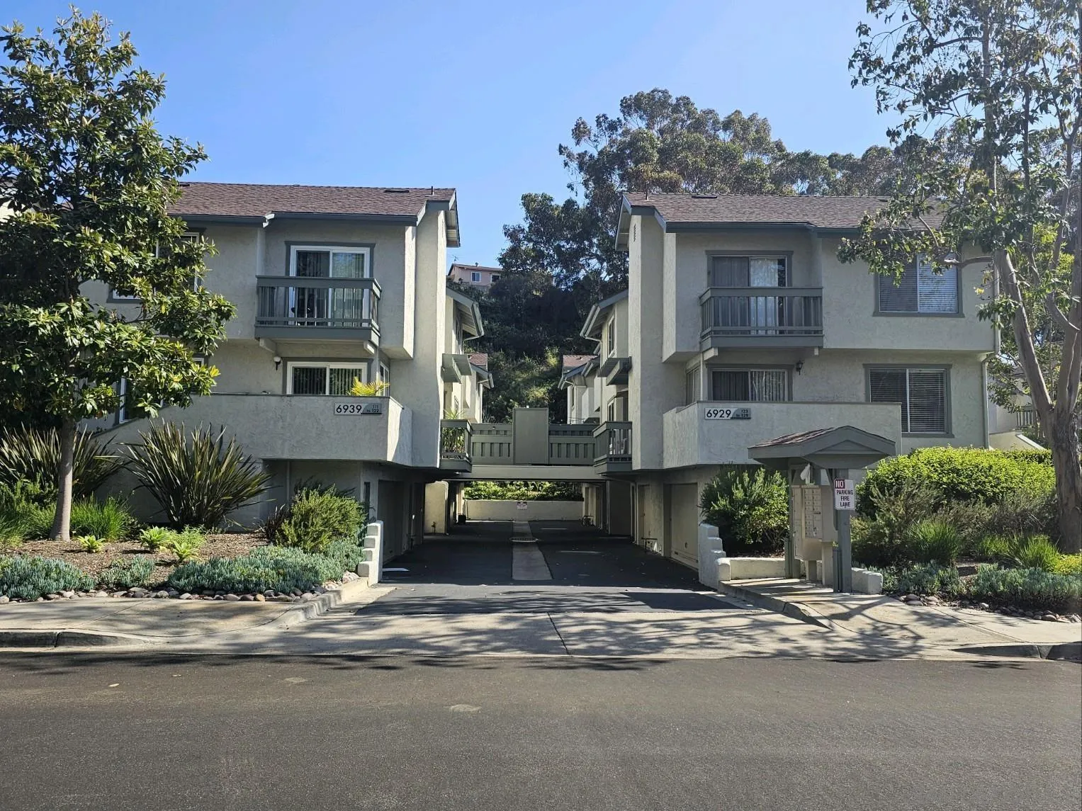 MLS: 240012159 Condo For Sale