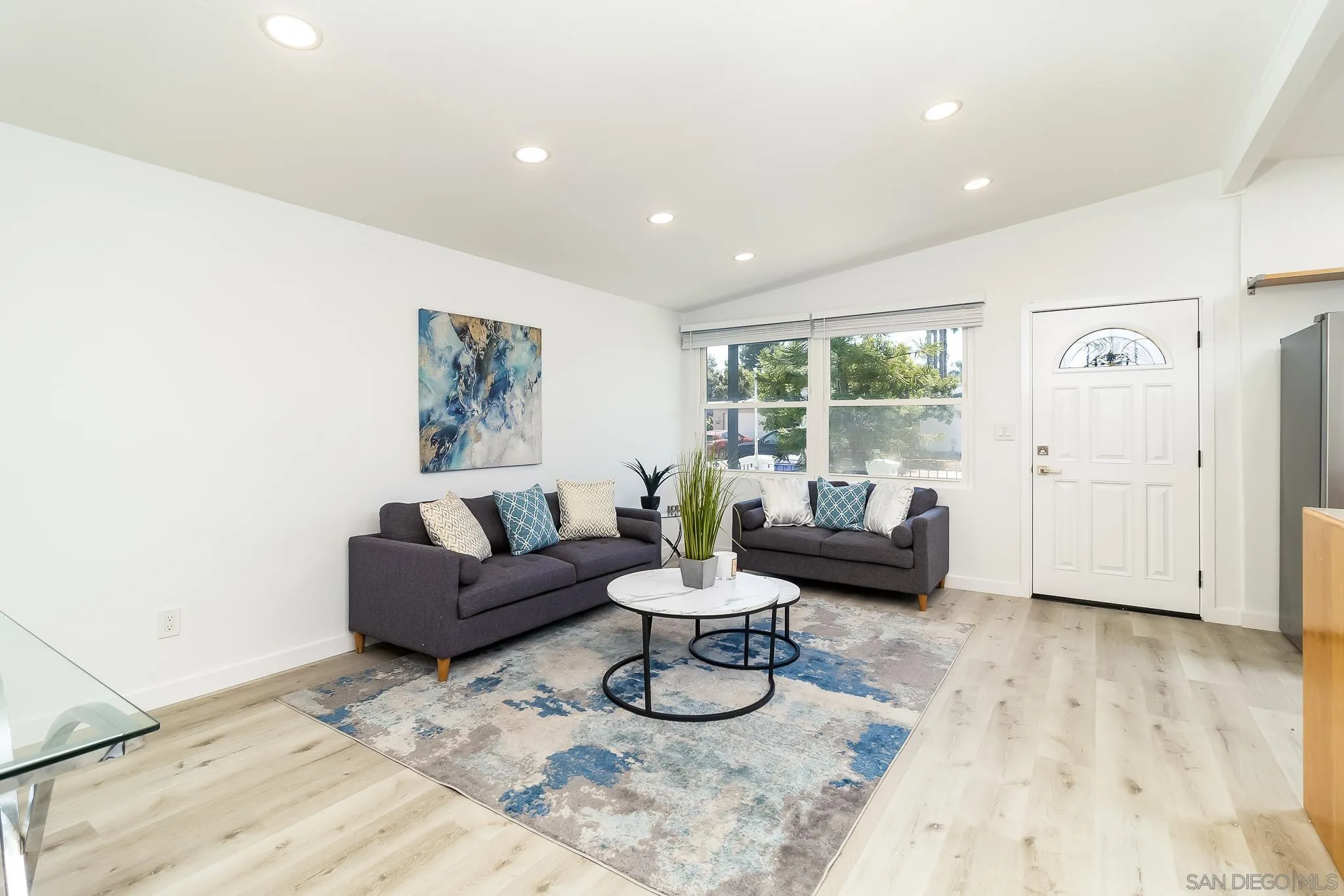 https://cdn.realtyfeed.com/cdn/127/240012172/39fbe6f518507ea386c93f0bb3366f73.webp