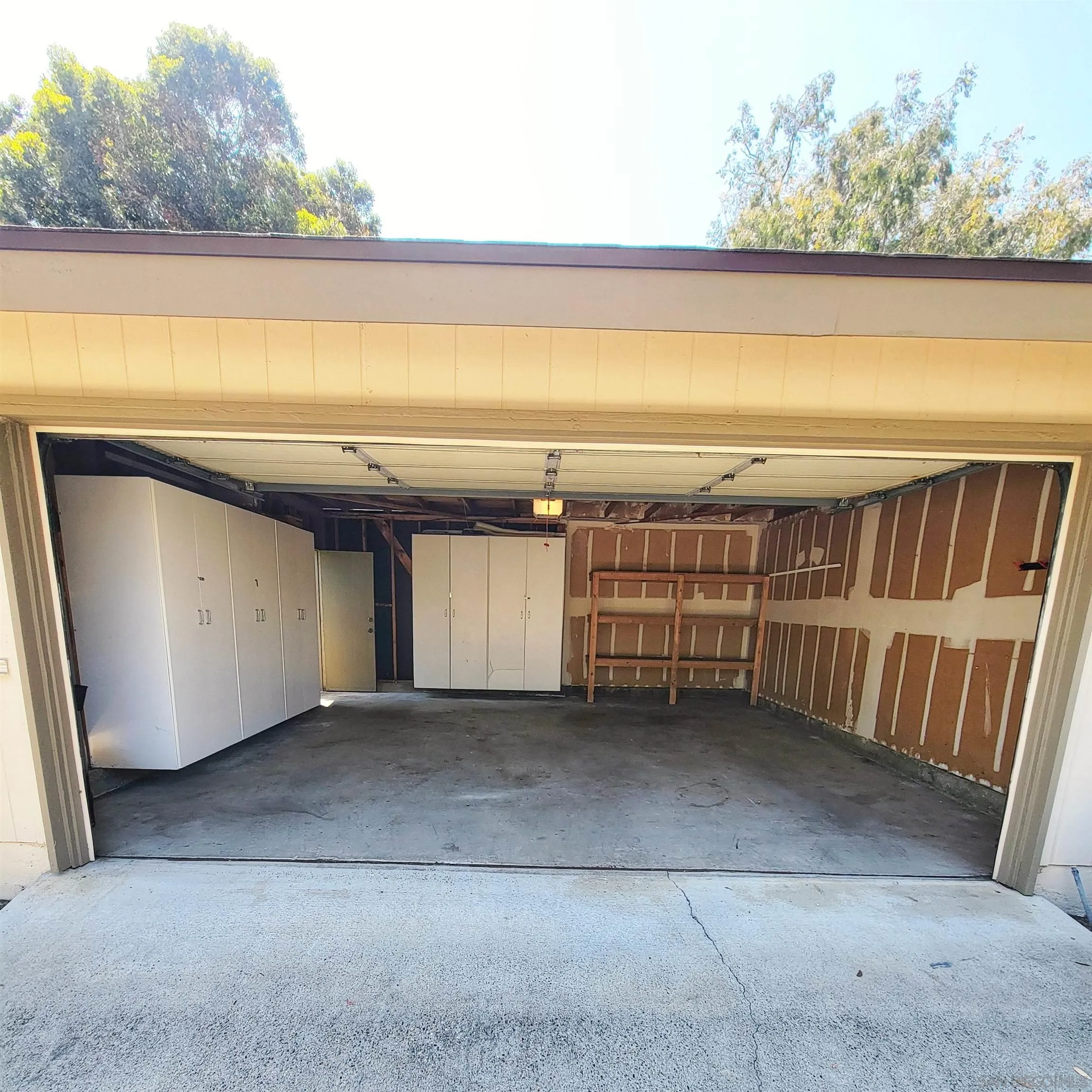 https://cdn.realtyfeed.com/cdn/127/240012352/14e50f469ebce9fe3dfa1397052927ed.webp