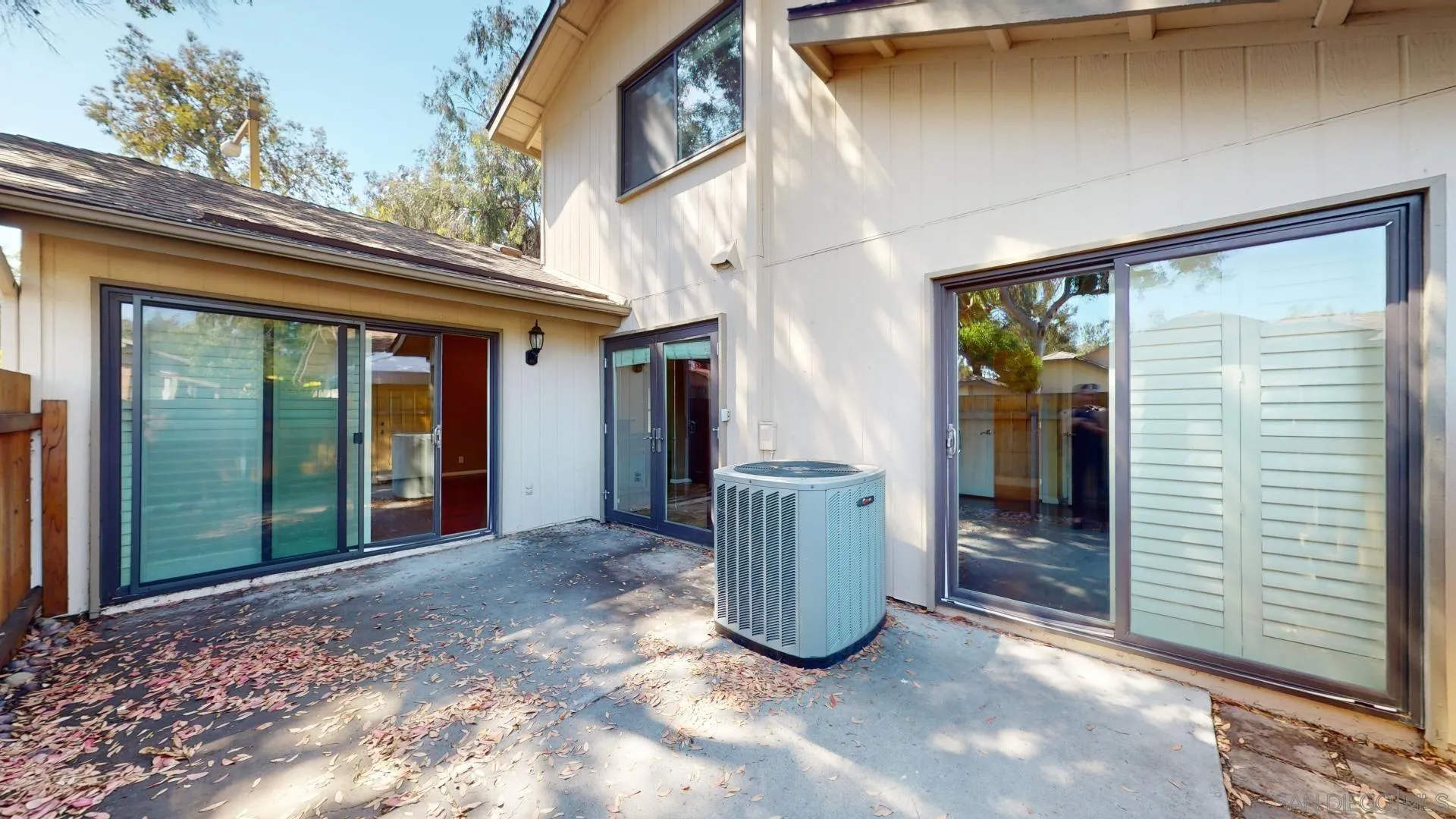https://cdn.realtyfeed.com/cdn/127/240012352/486b1a5069b7bbcf452e5ab7d5356b74.webp