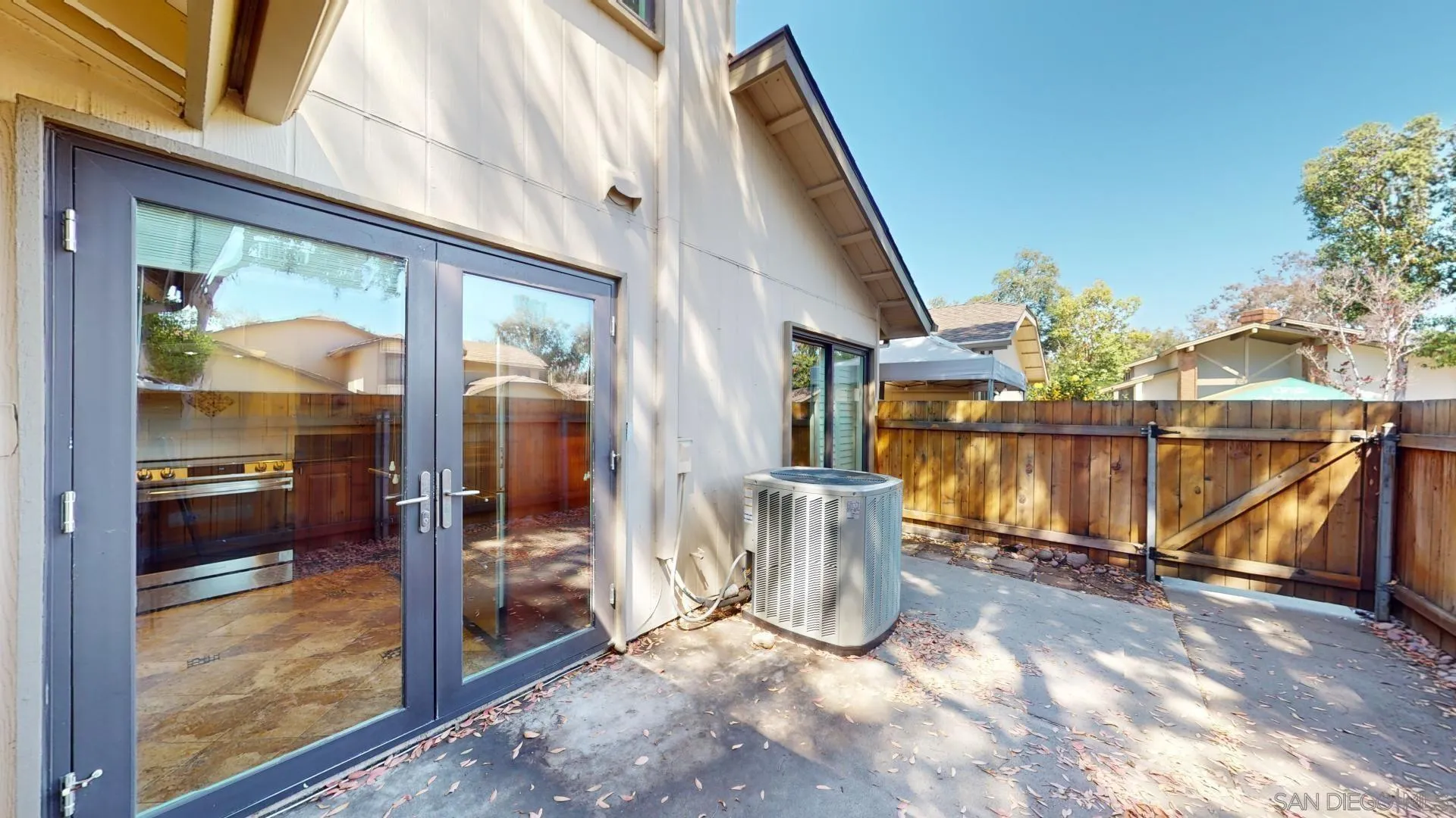 https://cdn.realtyfeed.com/cdn/127/240012352/4b6120a819a4d181d8e79ba4a6e42fd7.webp
