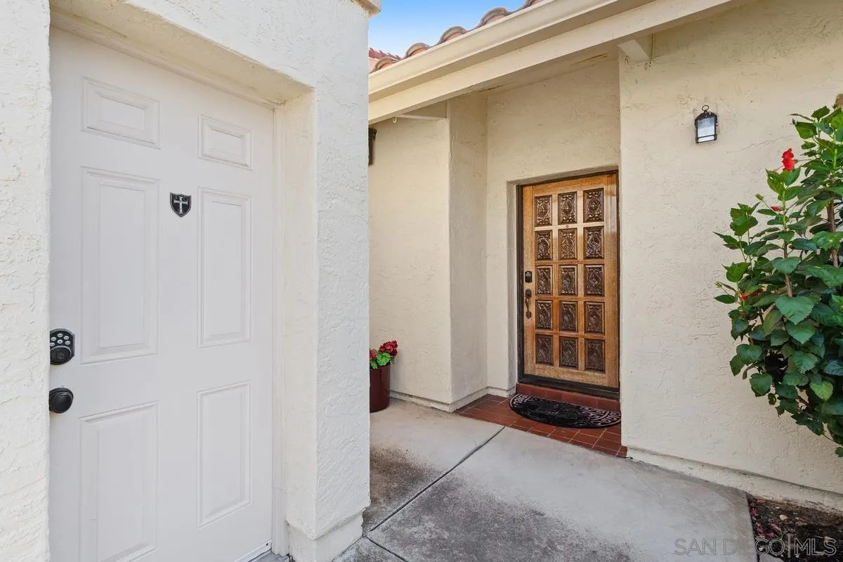 Photo #4: 240012405 Listing 