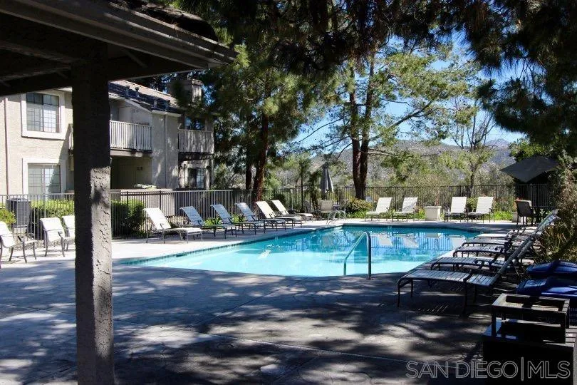 https://cdn.realtyfeed.com/cdn/127/240012491/a759ed3a98dbbe10e60e7bcce82450b0.webp