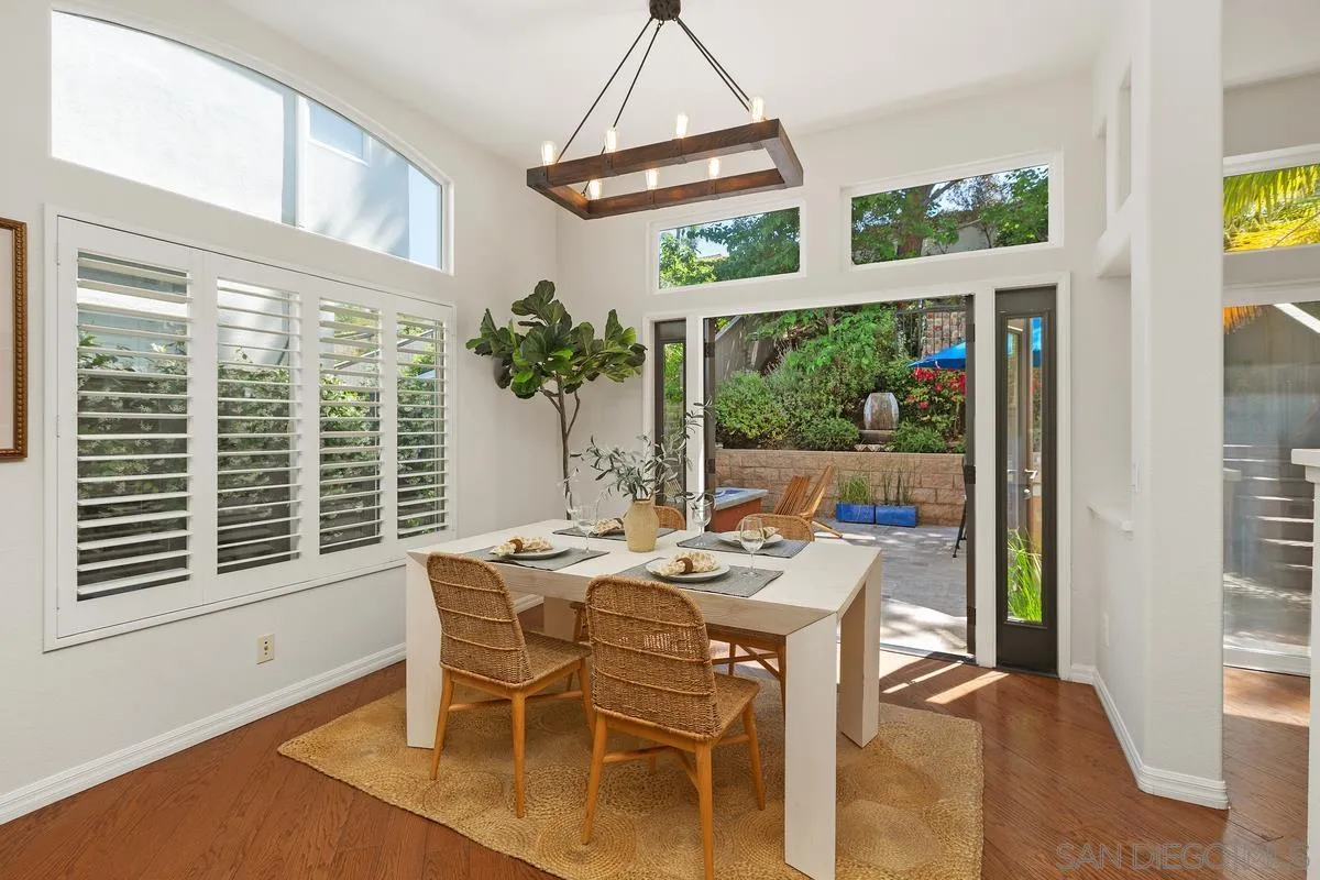 Photo #5: 240012640 Listing 