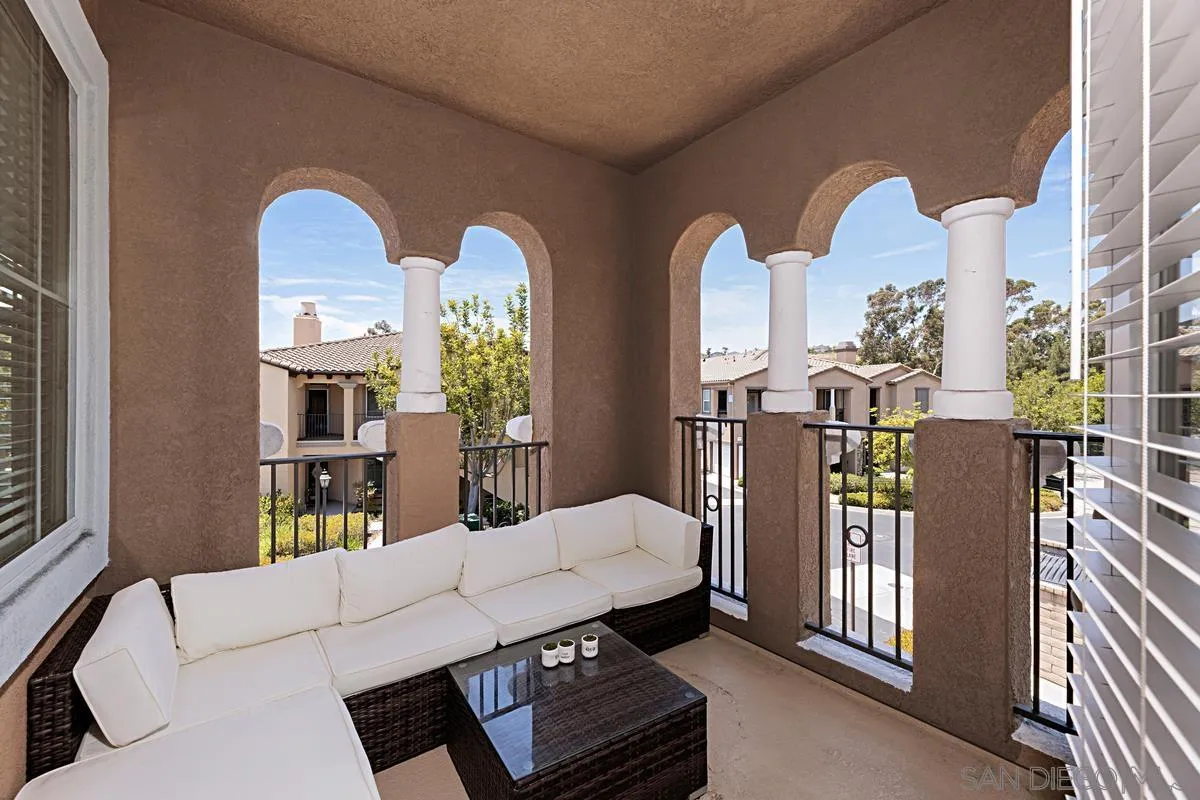 Photo #6: 240012719 Listing 