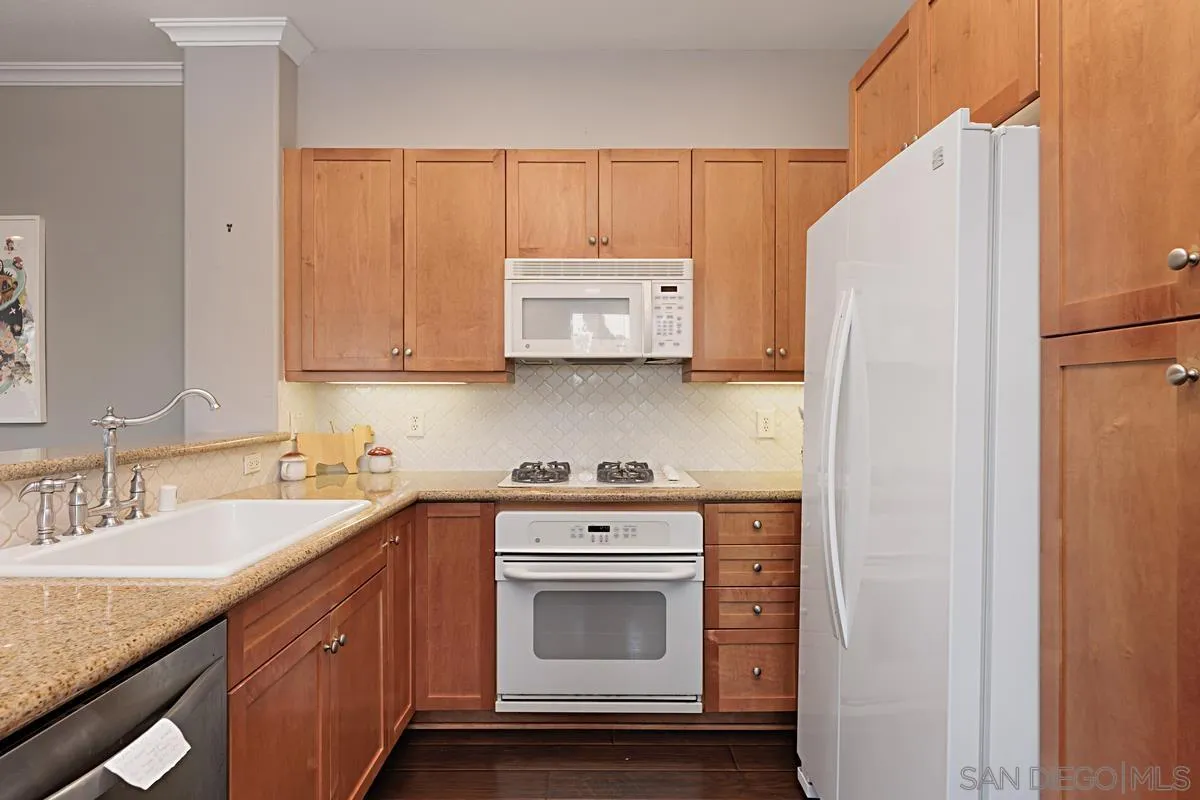 https://cdn.realtyfeed.com/cdn/127/240012719/eb121d221f15df449dd5b02b0a2c23a6.webp
