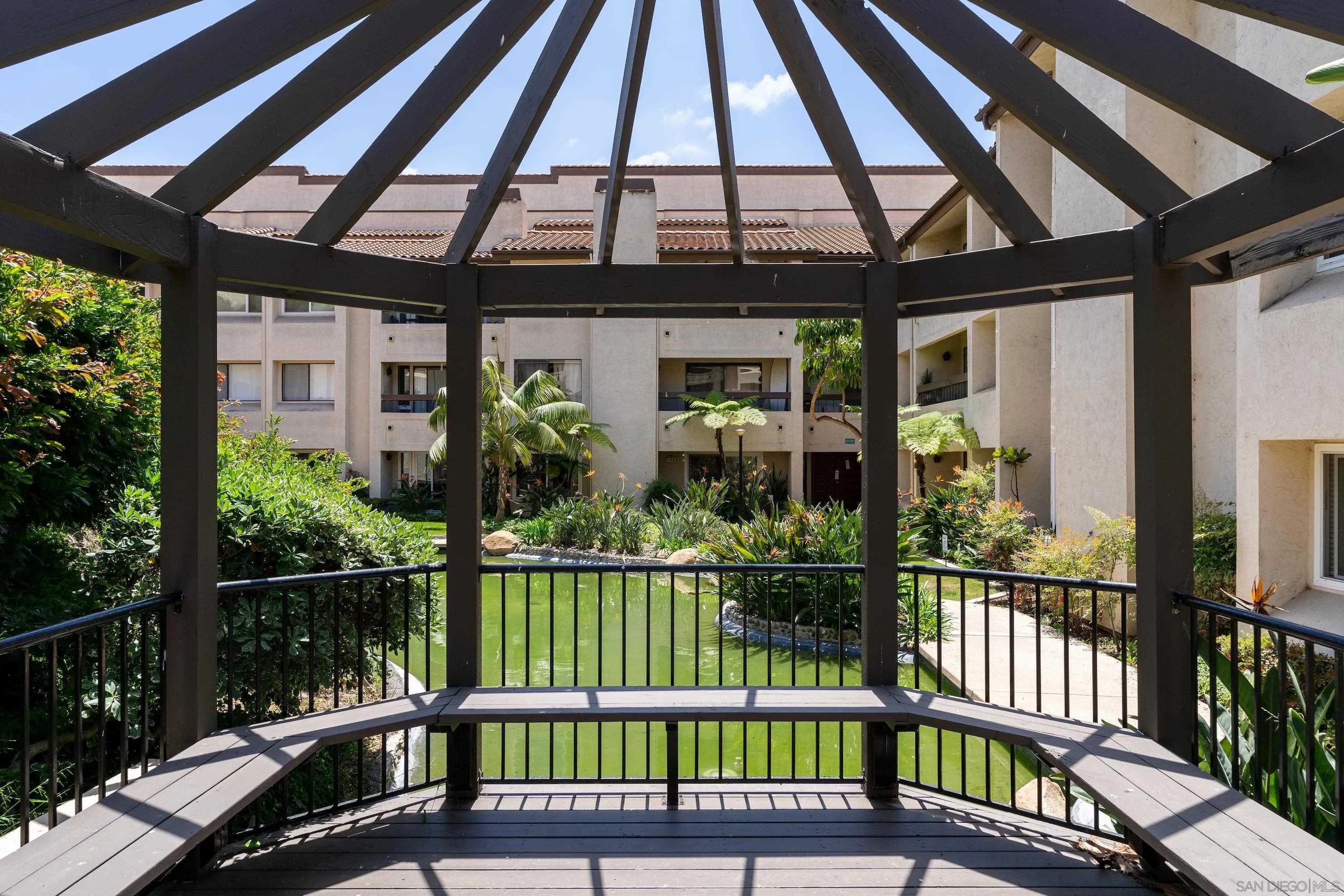 Photo #6: 240013034 Listing 