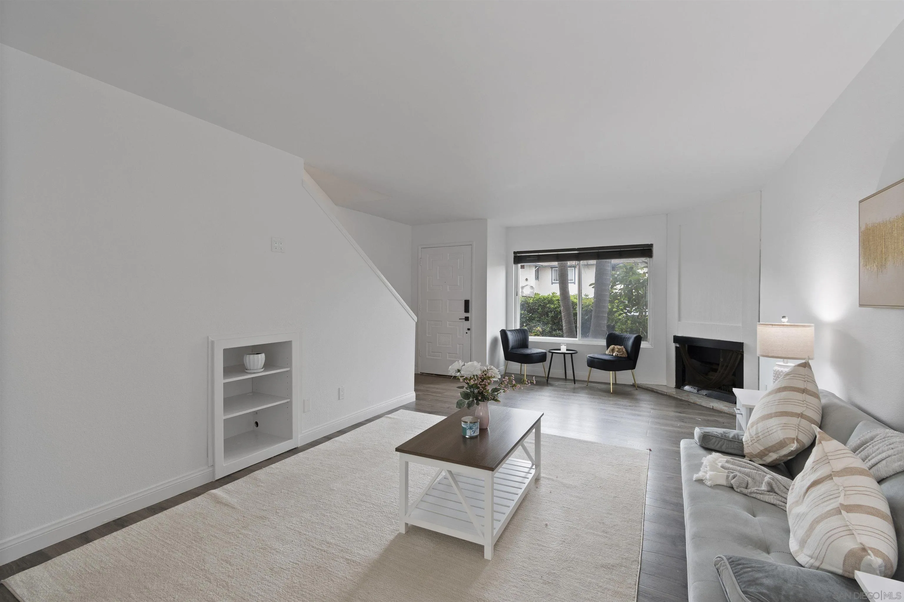 Photo #6: 240013208 Listing 