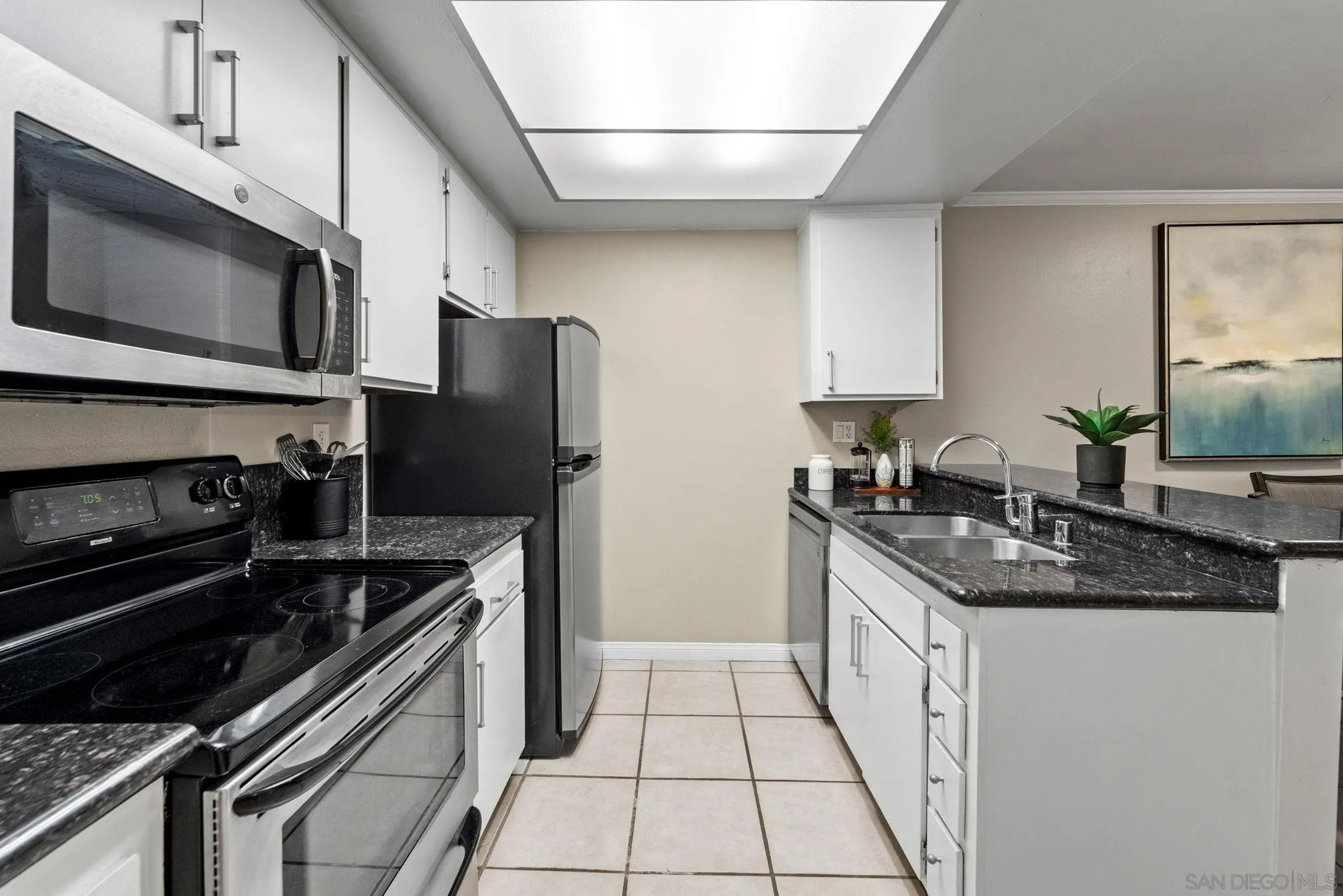 Photo #5: 240013298 Listing 