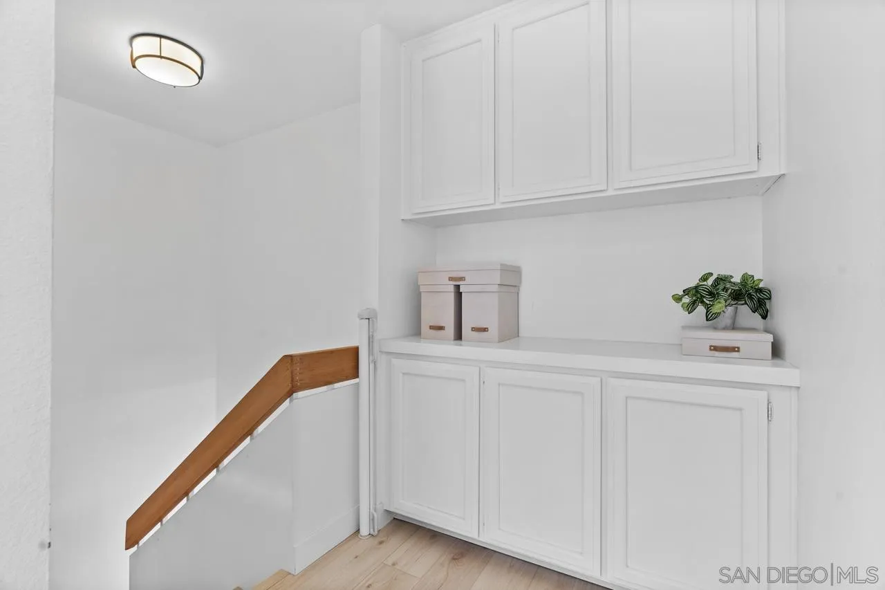 https://cdn.realtyfeed.com/cdn/127/240013410/b6f8d8830a8e50449ced43a4ee763fbc.webp