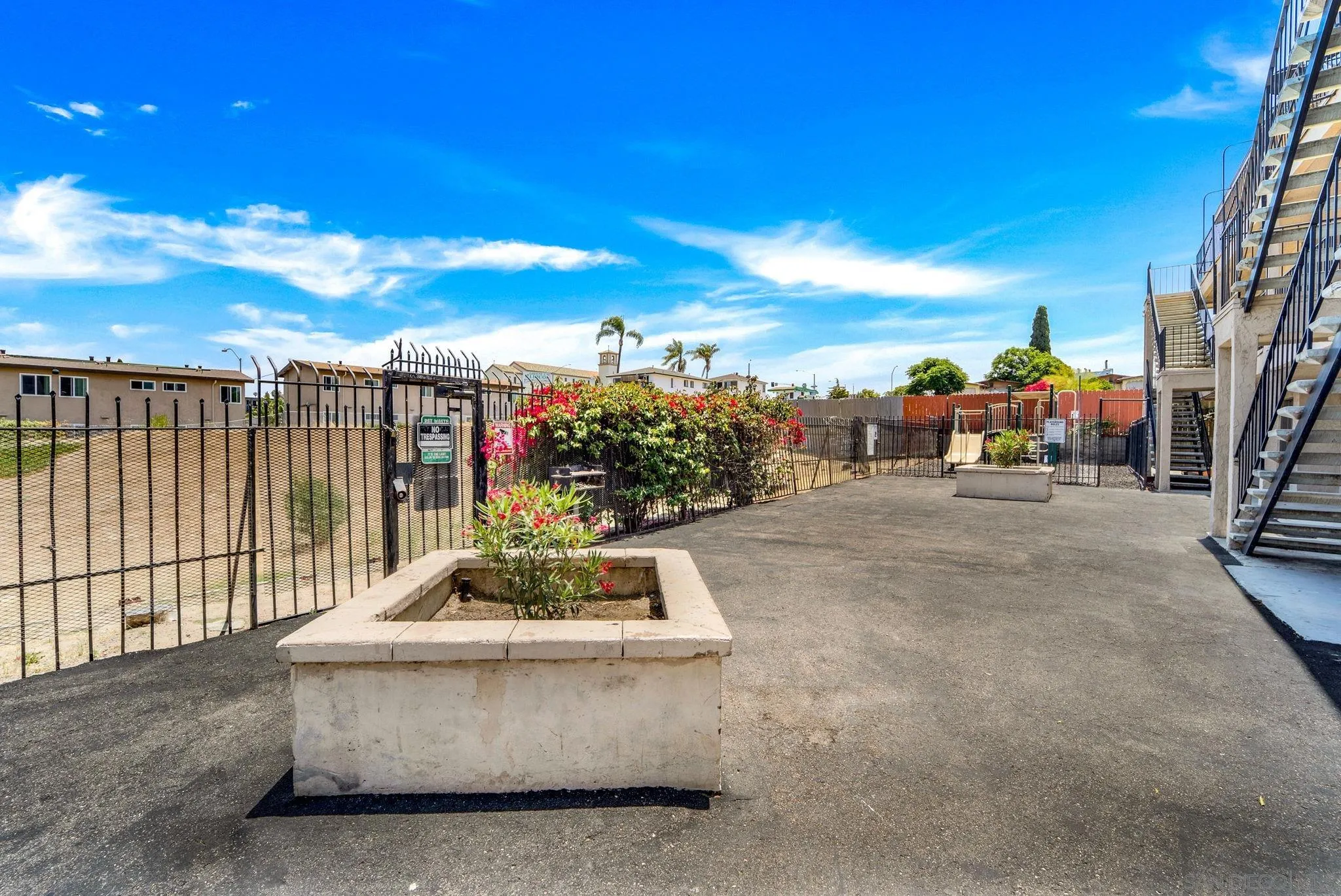 https://cdn.realtyfeed.com/cdn/127/240013416/7421419b28d951b9968b21639f38b897.webp