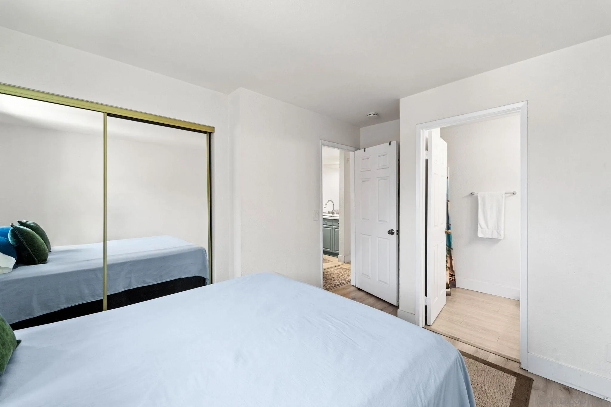 https://cdn.realtyfeed.com/cdn/127/240013416/95c5c67dae07a57dcdd0a6da578c5f18.webp
