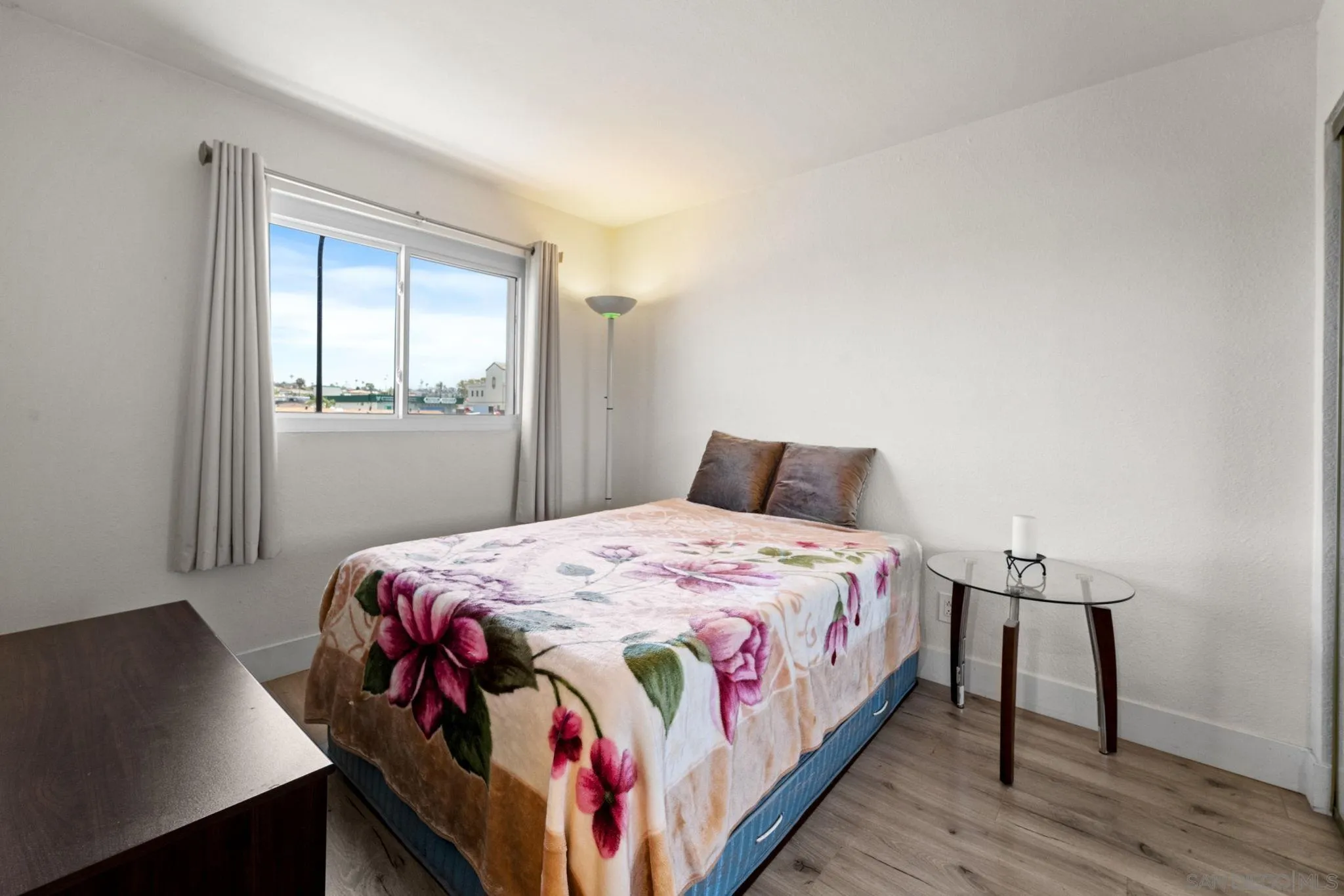 https://cdn.realtyfeed.com/cdn/127/240013416/e686c851bce2833d86b6d6ebcbc47c11.webp